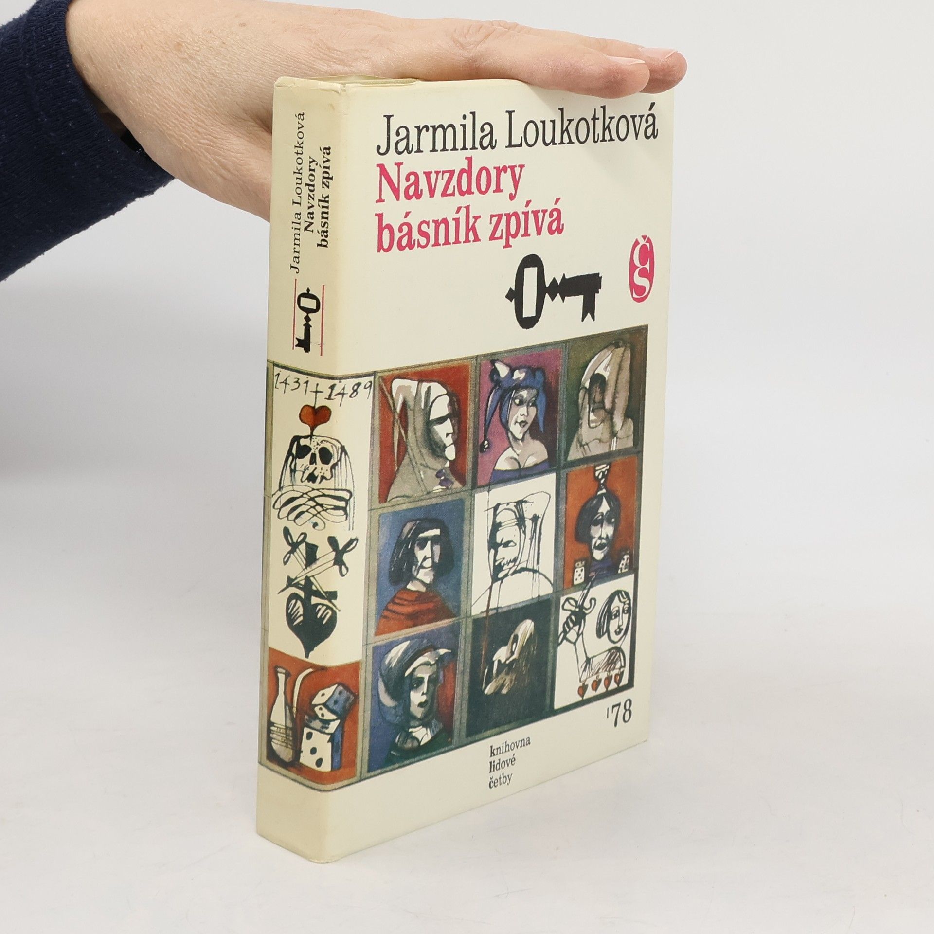 Jarmila Loukotková Navzdory básník zpívá