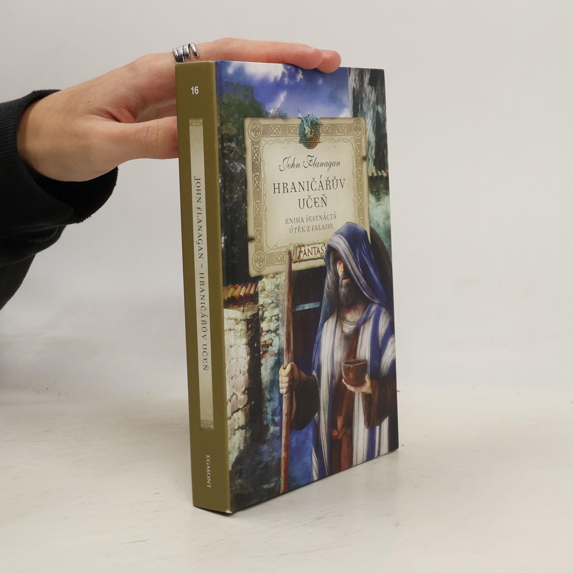 John Flanagan Hraničářův učeň. Útěk z Falaise