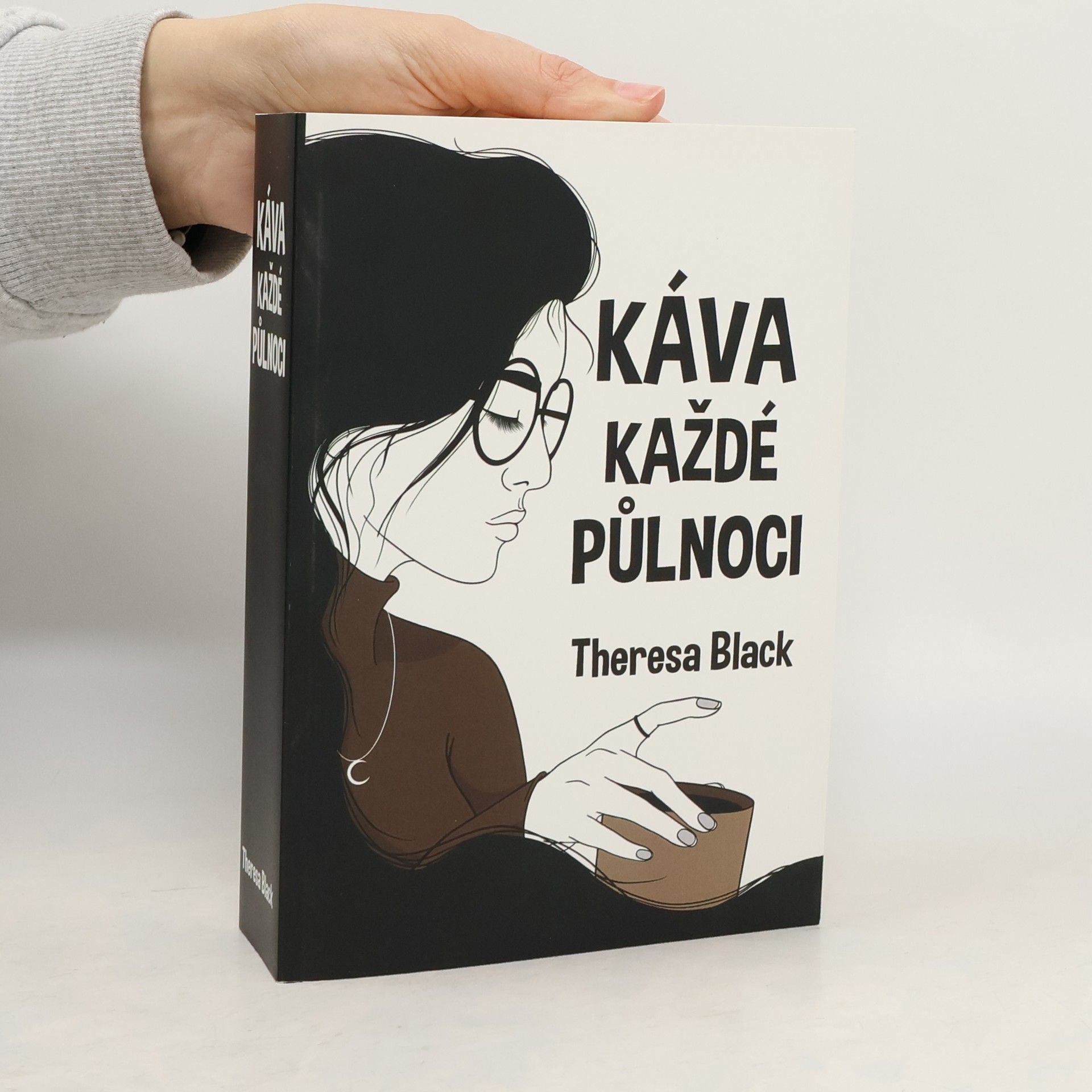 Káva každé půlnoci