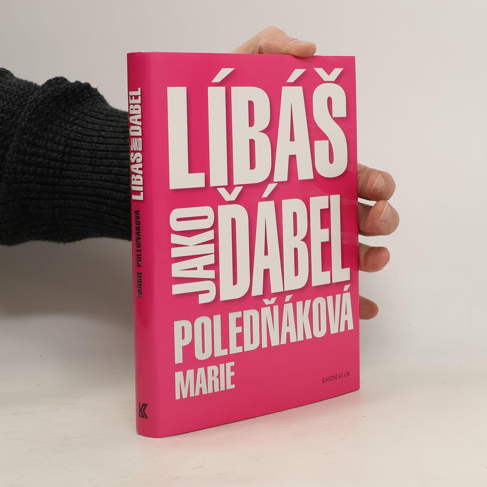 Marie Poledňáková Líbáš jako ďábel
