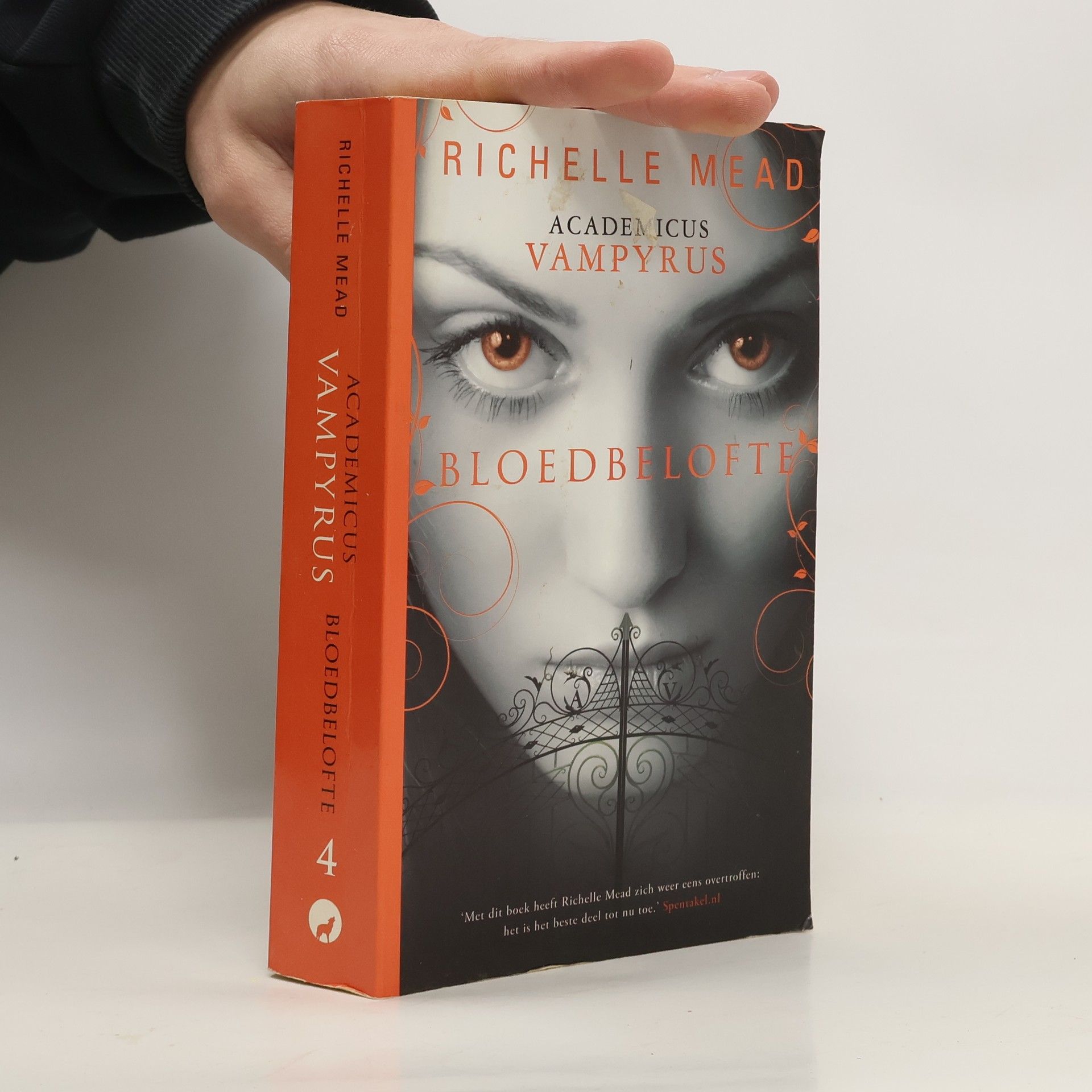 Richelle Mead Academicus Vampyrus - 4: Bloedbelofte