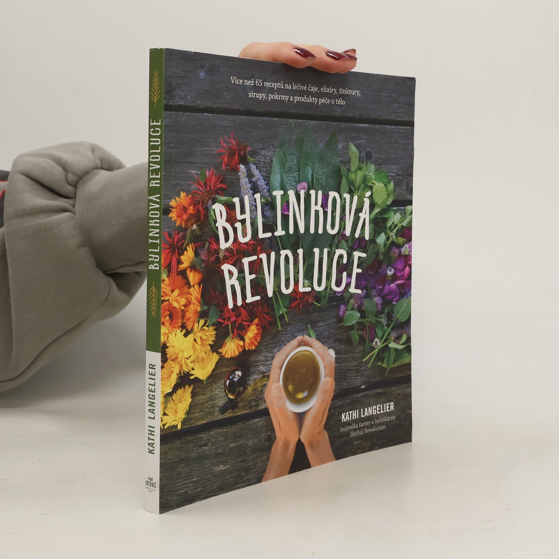 Kathi Langelier Bylinková revoluce
