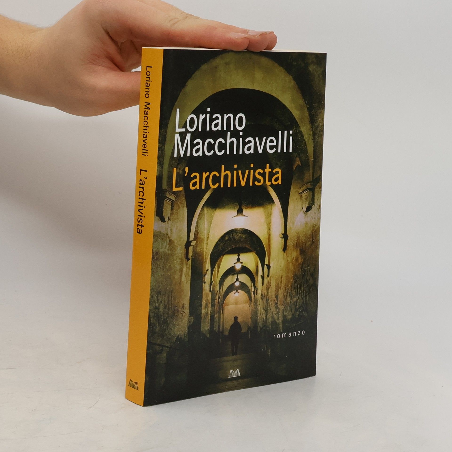 Loriano Macchiavelli L'archivista