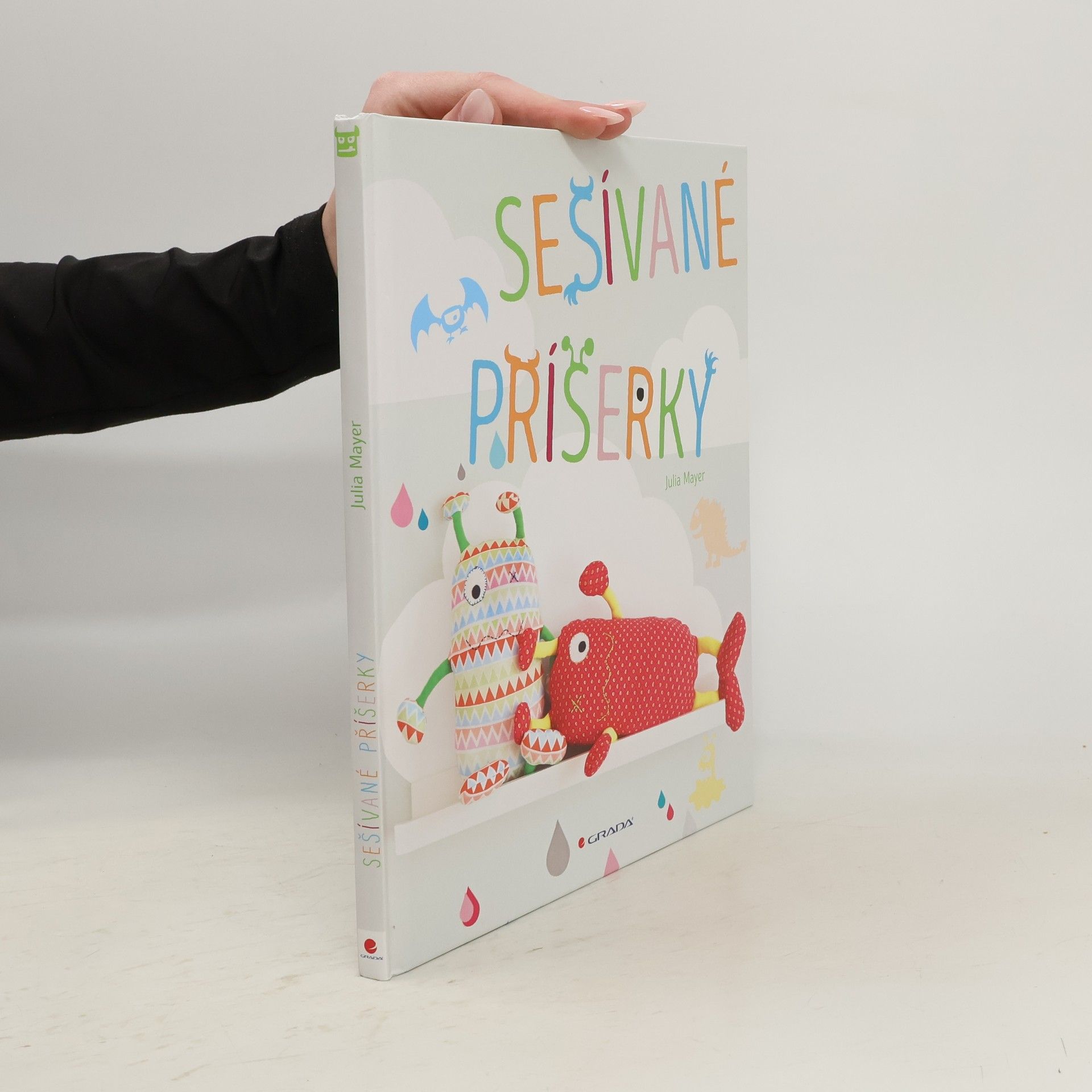 Julia Mayer Sešívané příšerky