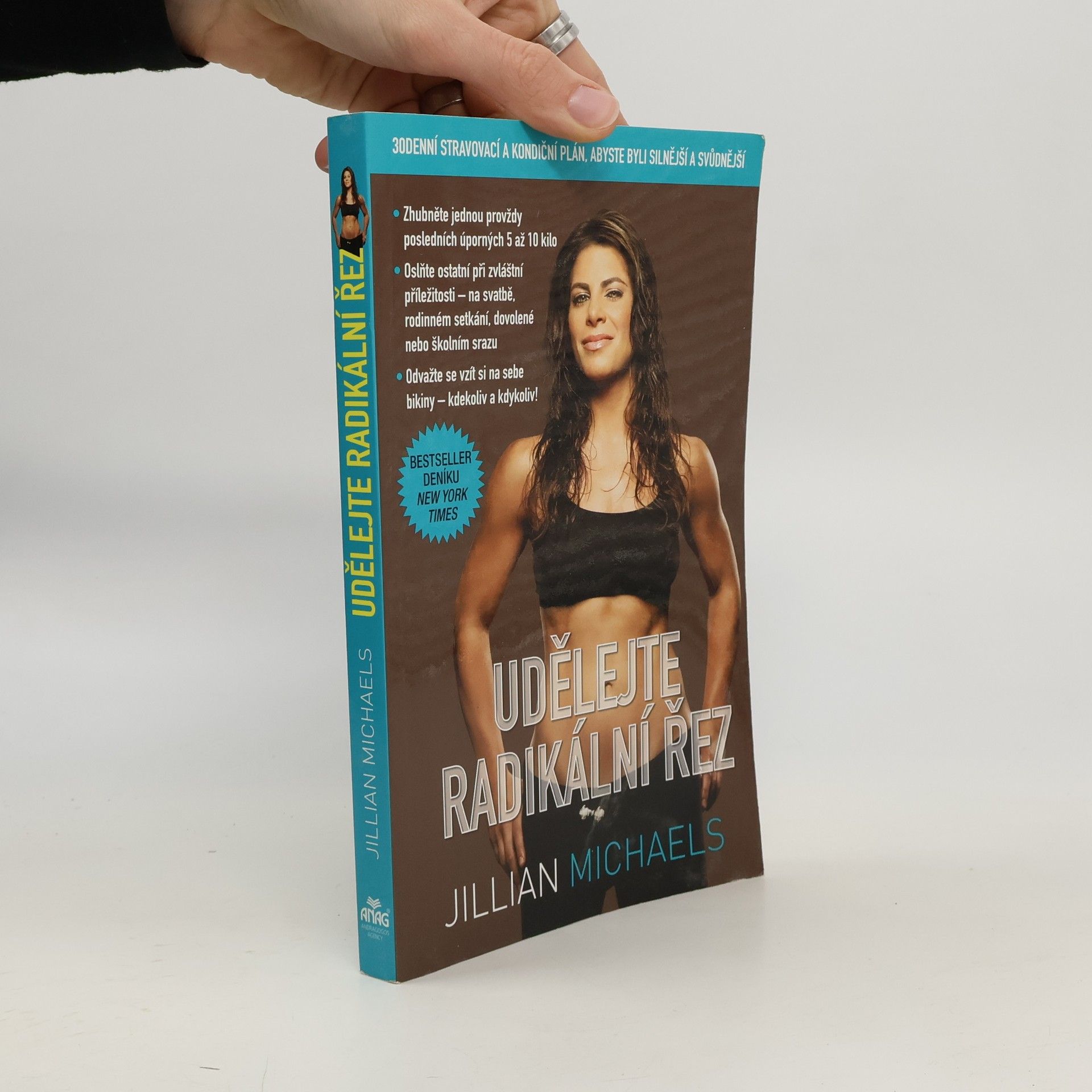 Jillian Michaelsová Udělejte radikální řez. 30denní stravovací a kondiční plán, abyste byli silnější a svůdnější