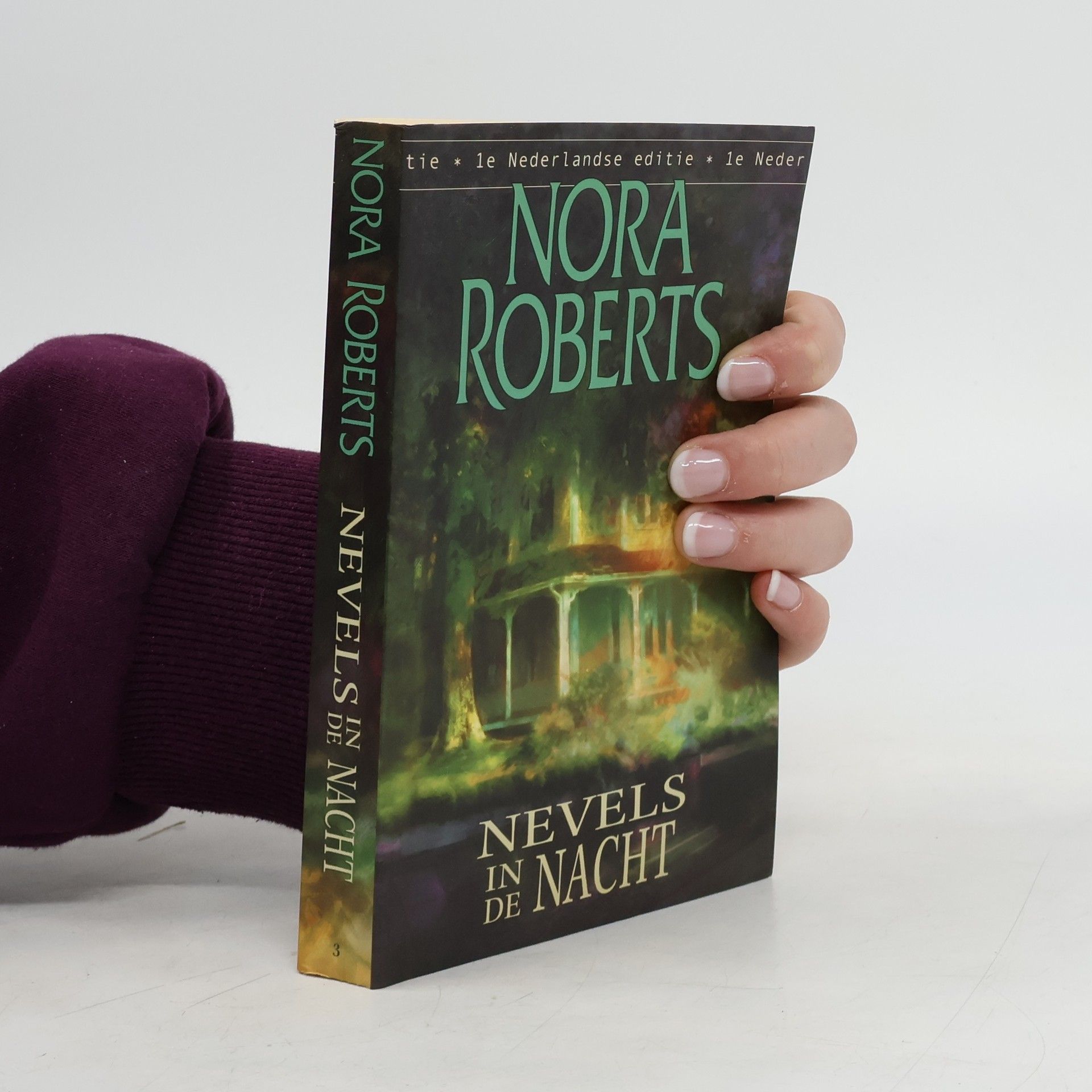 Nora Roberts Nevels in de nacht