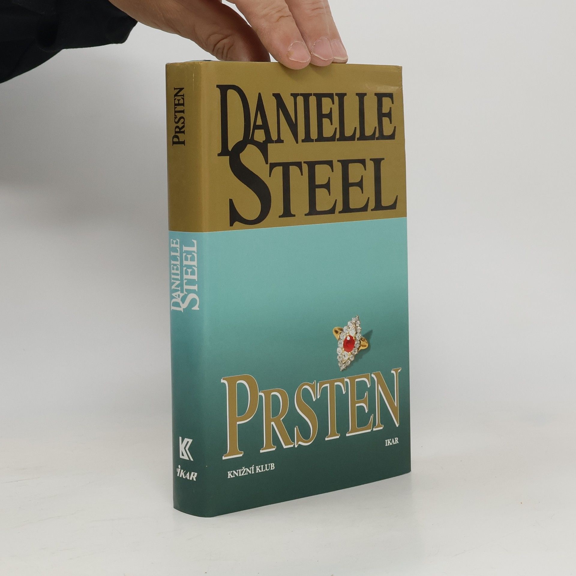 Danielle Steel Prsten