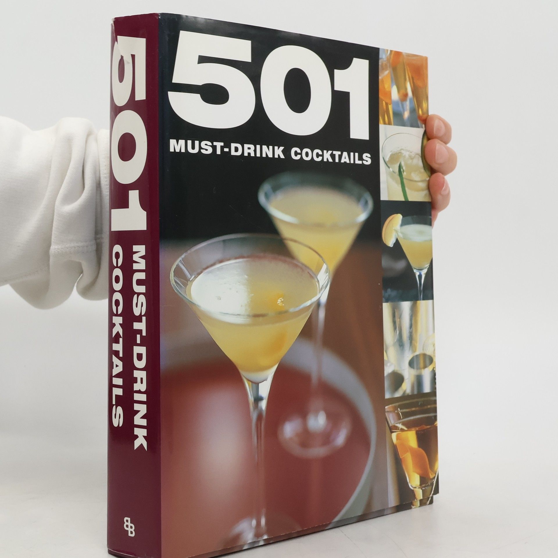 Emma Beare 501 Must-Drink Cocktails