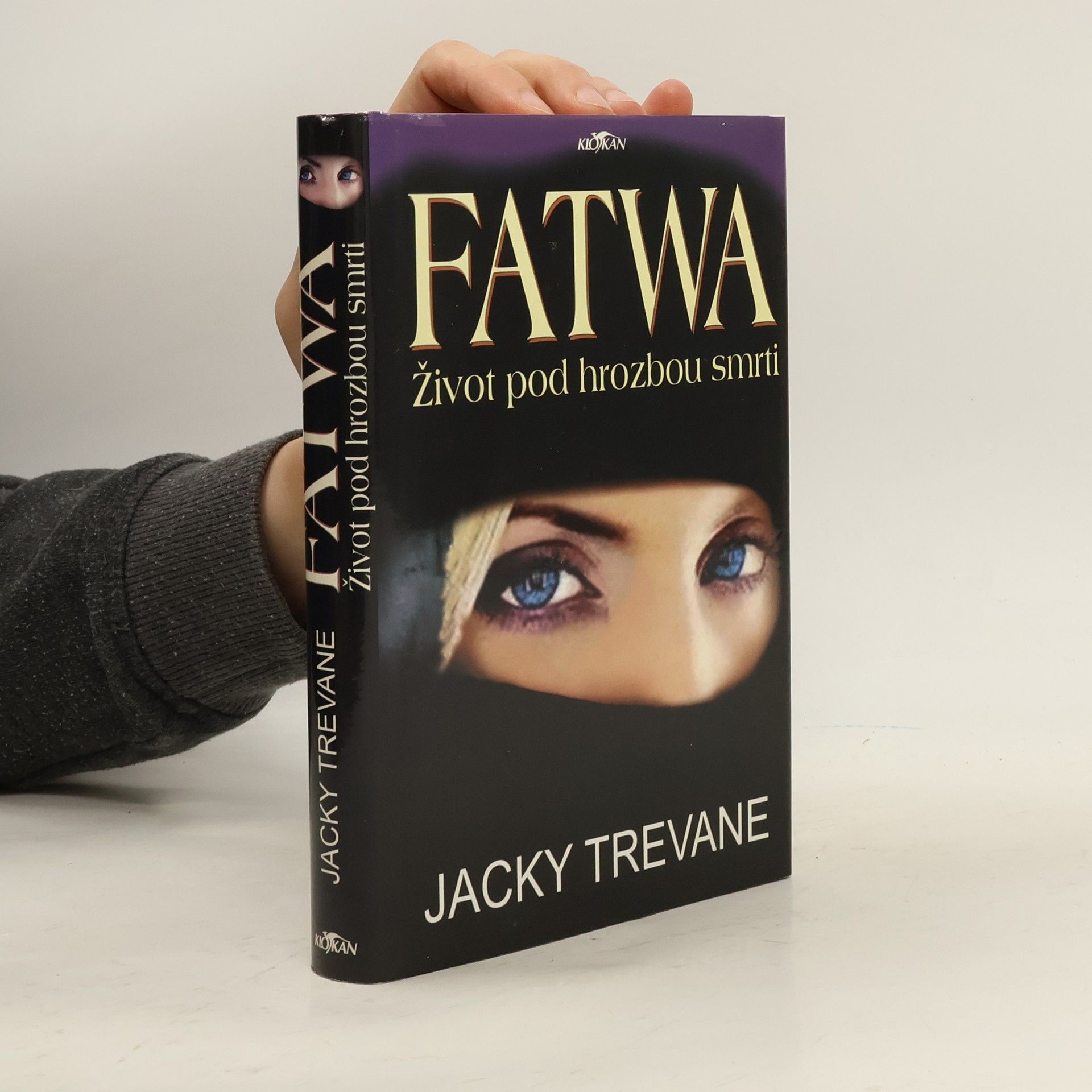 Fatwa: život pod hrozbou smrti