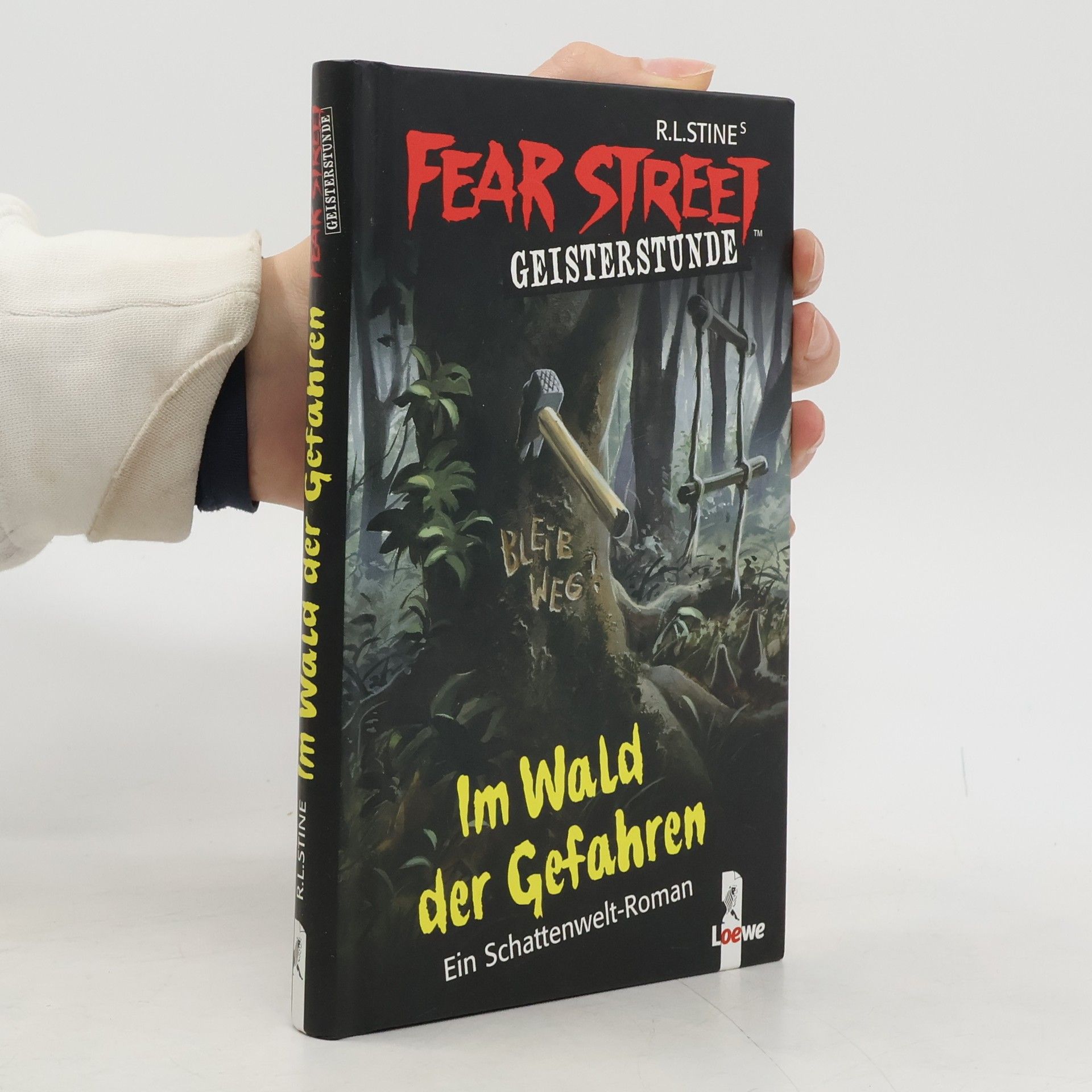 R. L. Stine Im Wald der Gefahren. Ein Schattenwelt-Roman
