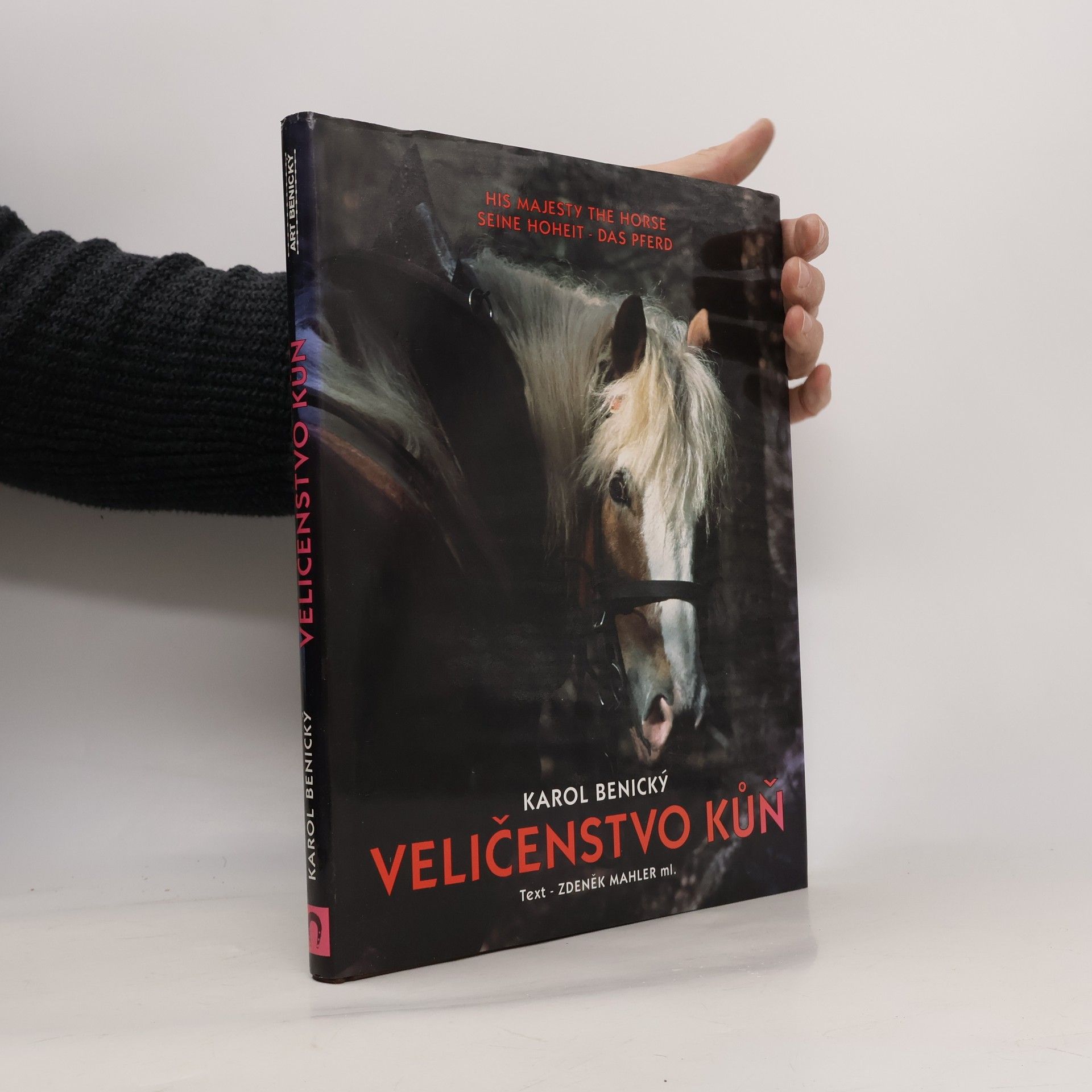 Karol Benický Veličenstvo kůň