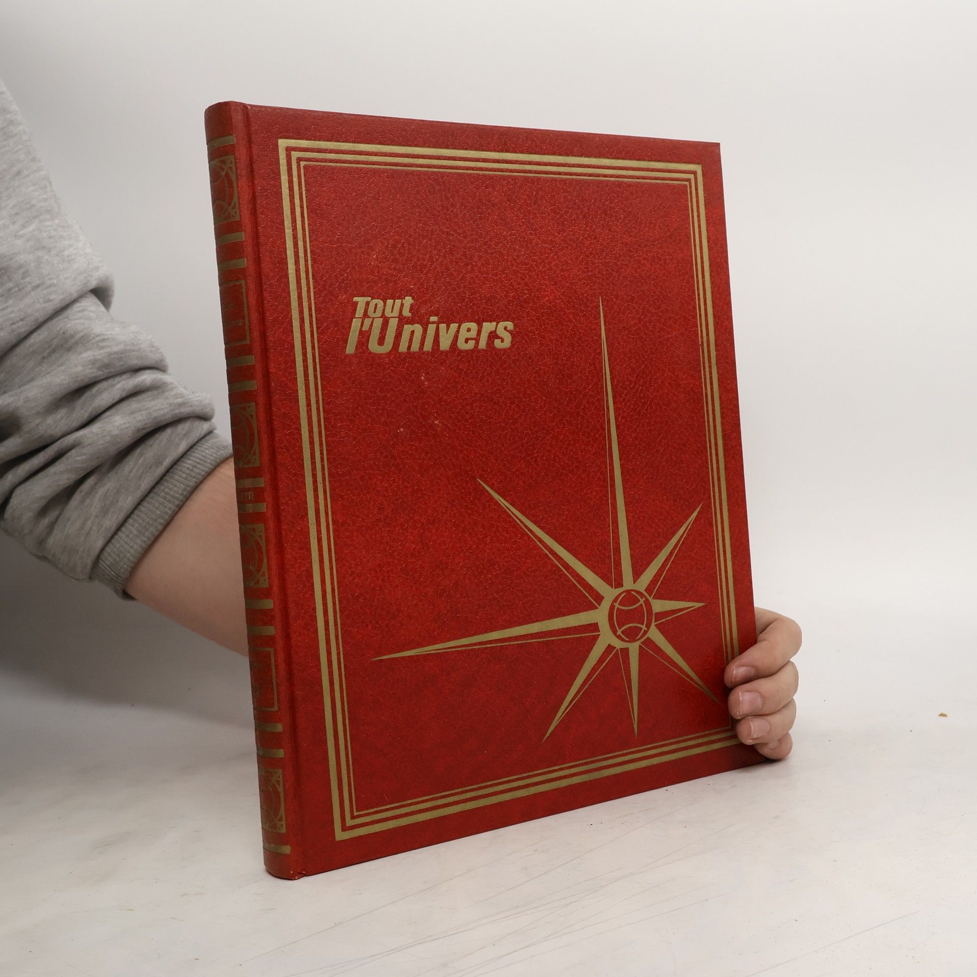 Various authors Tout l'univers 20