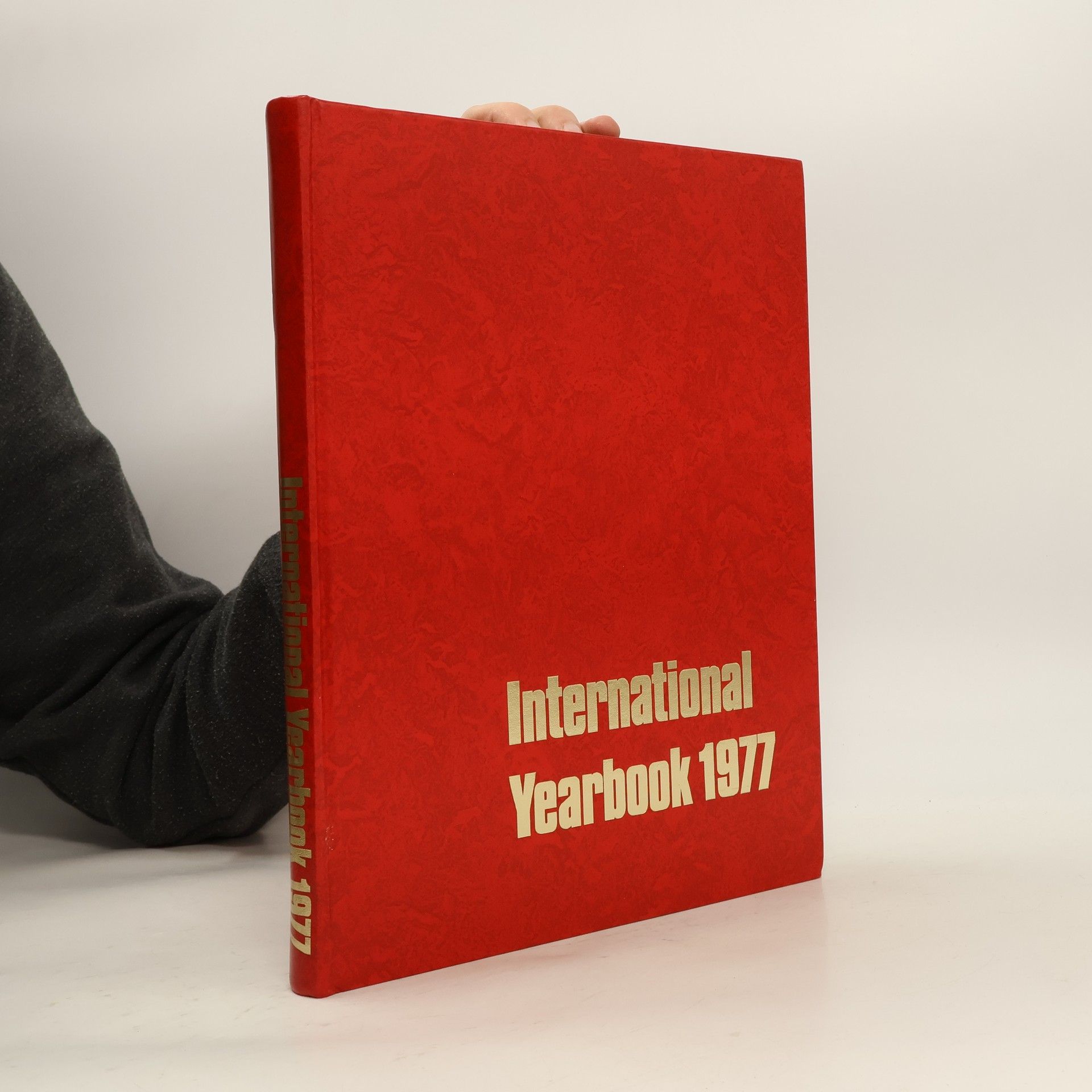 International Yearbook 1977