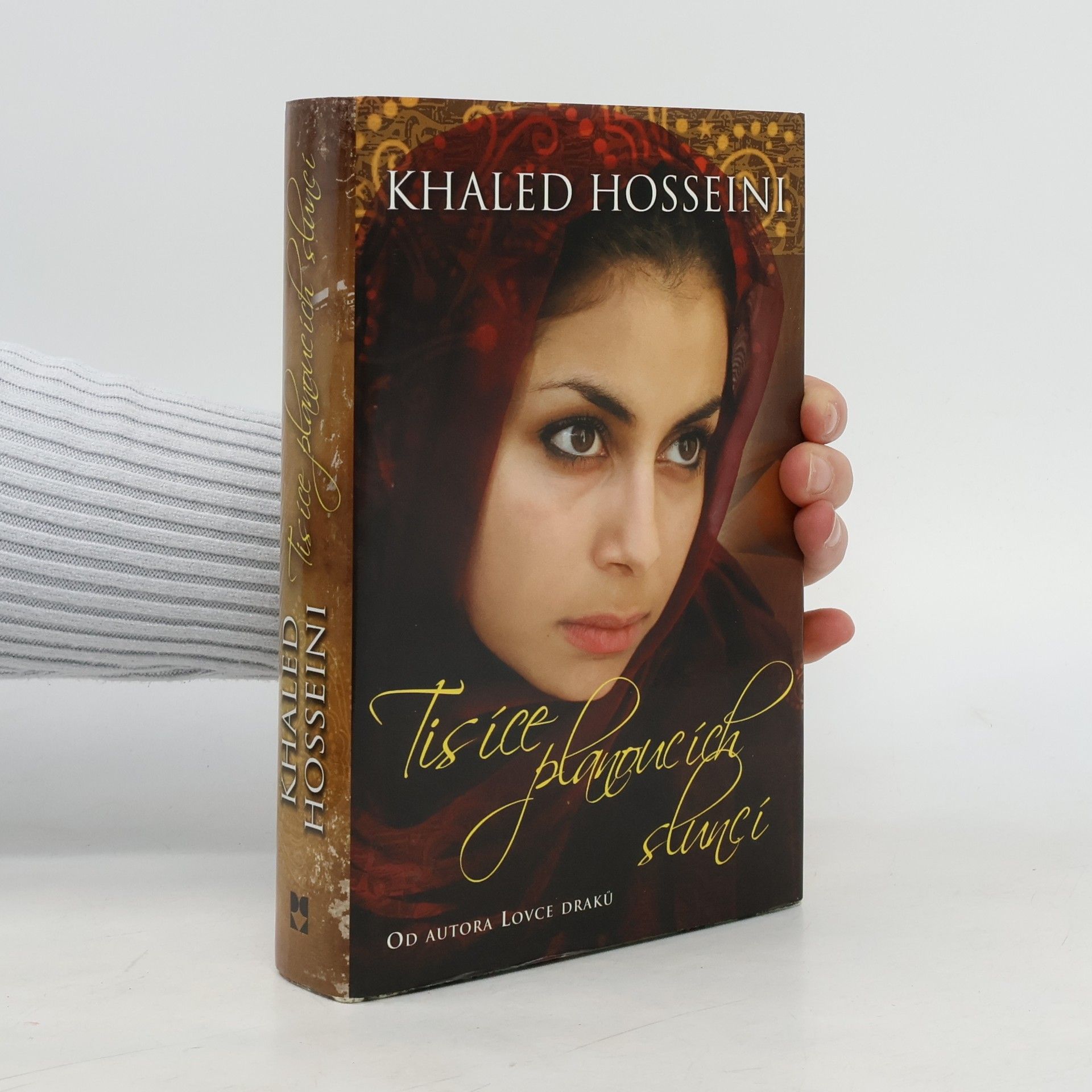 Khaled Hosseini Tisíce planoucích sluncí