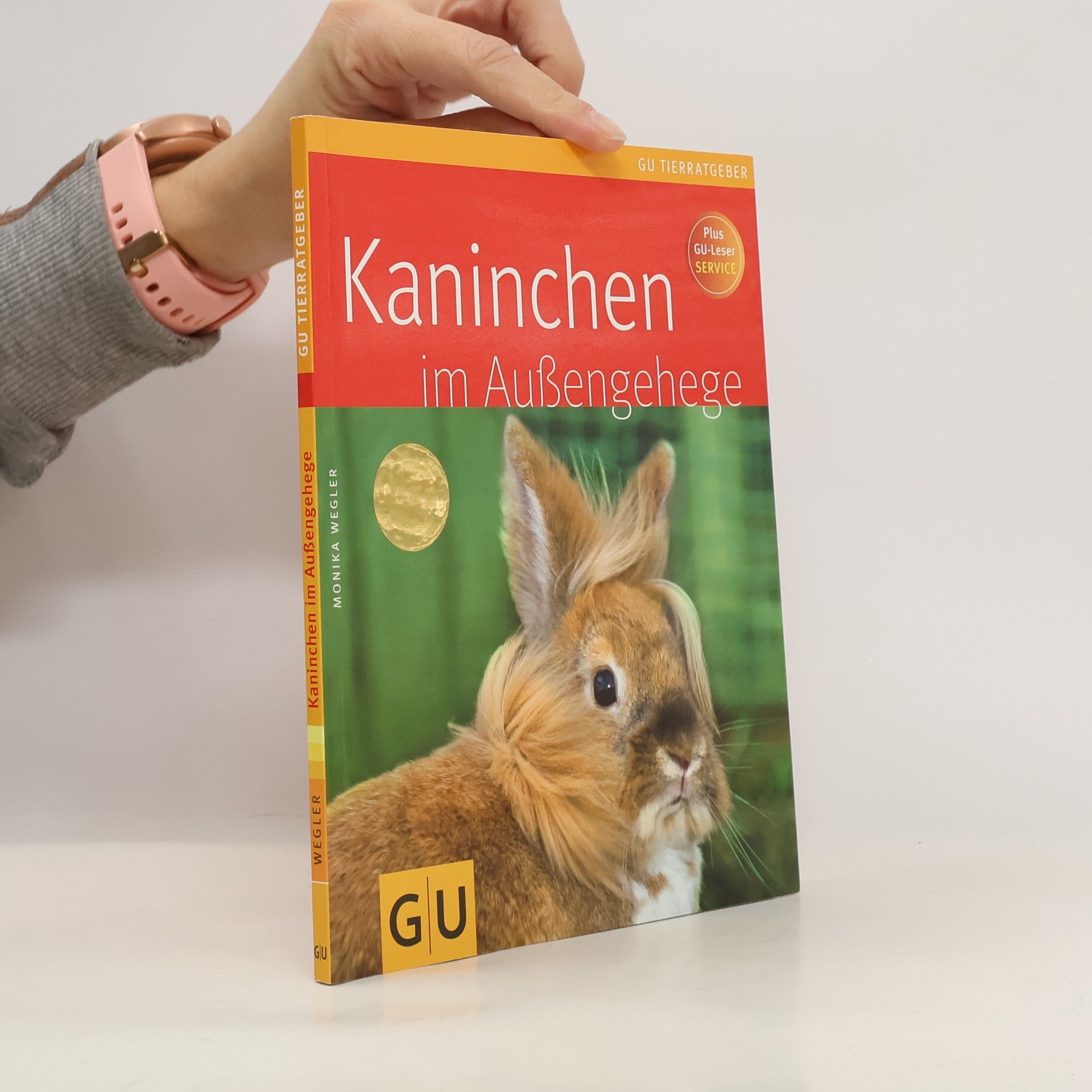 Monika Wegler Kaninchen im Außengehege