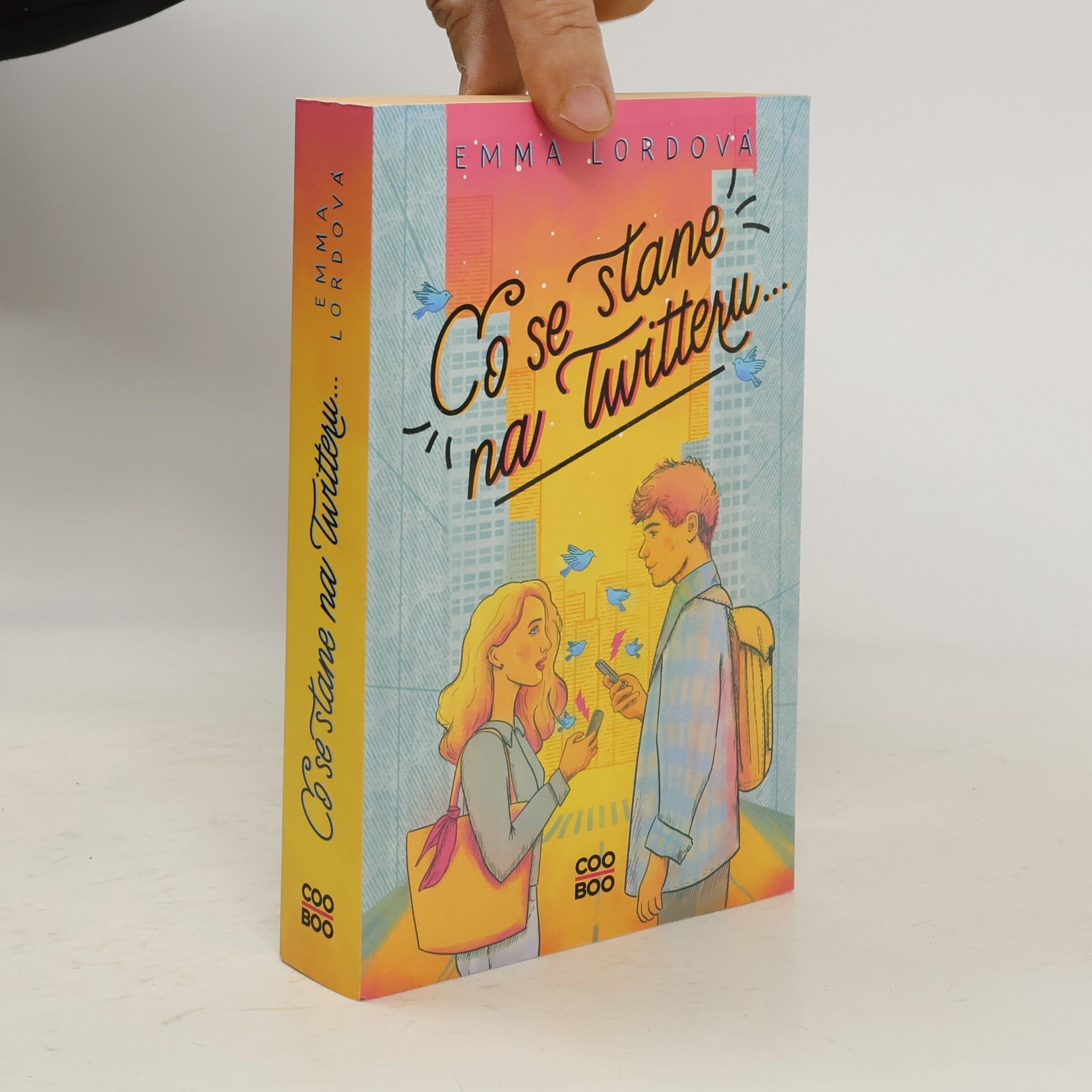 Emma Lord Co se stane na Twitteru...