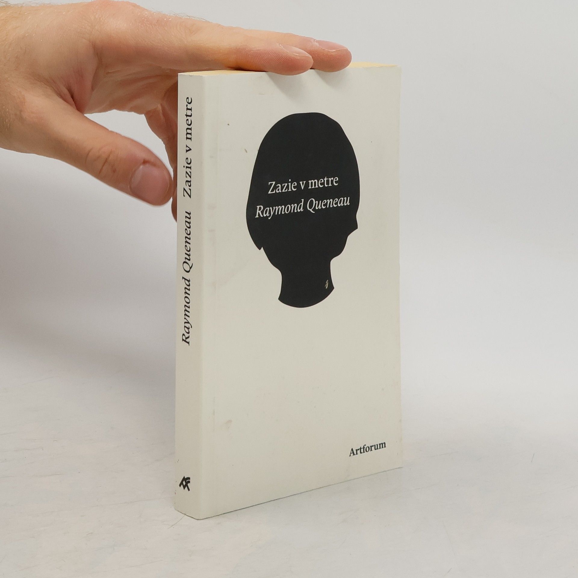 Raymond Queneau Zazie v metre