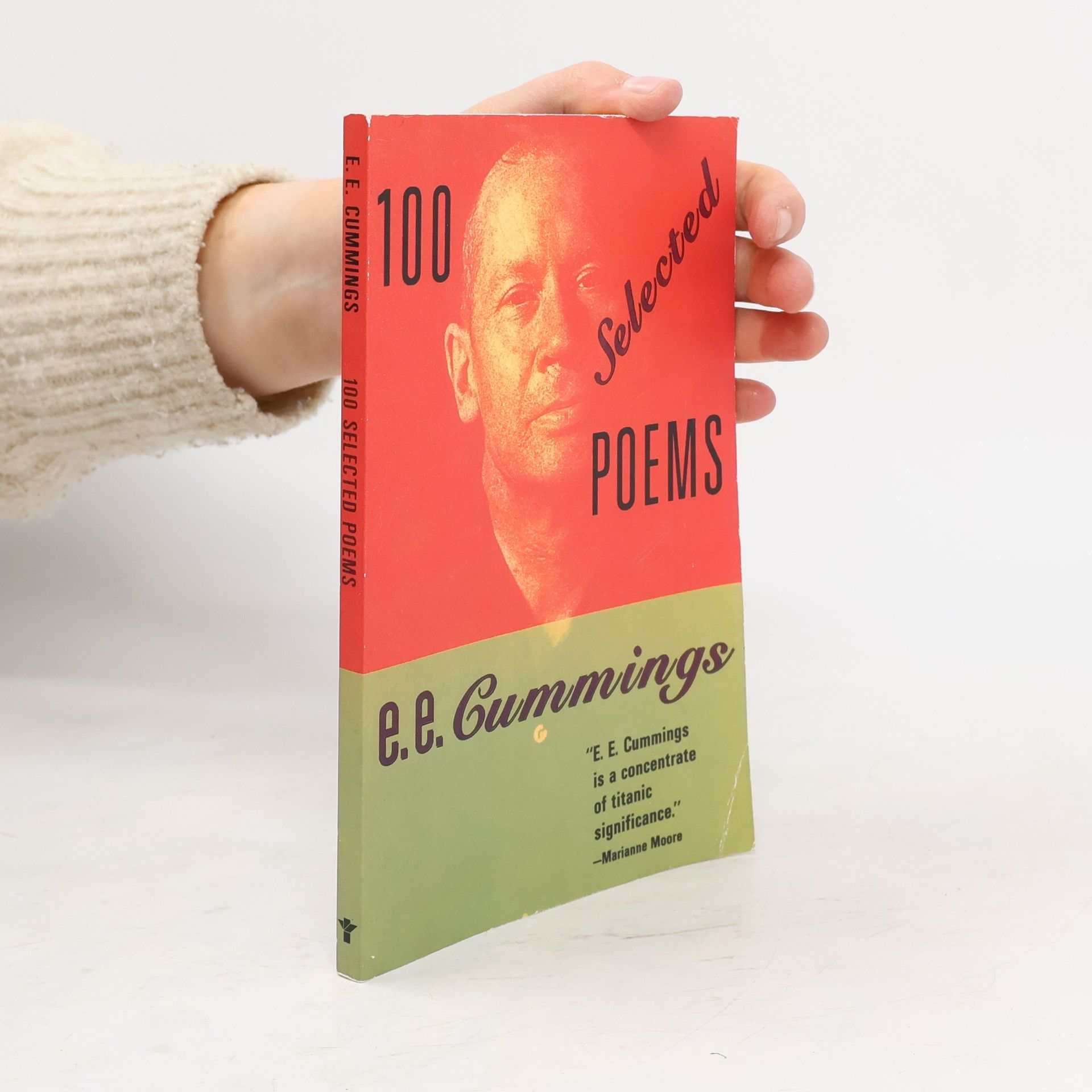 E. E. Cummings 100 Selected Poems