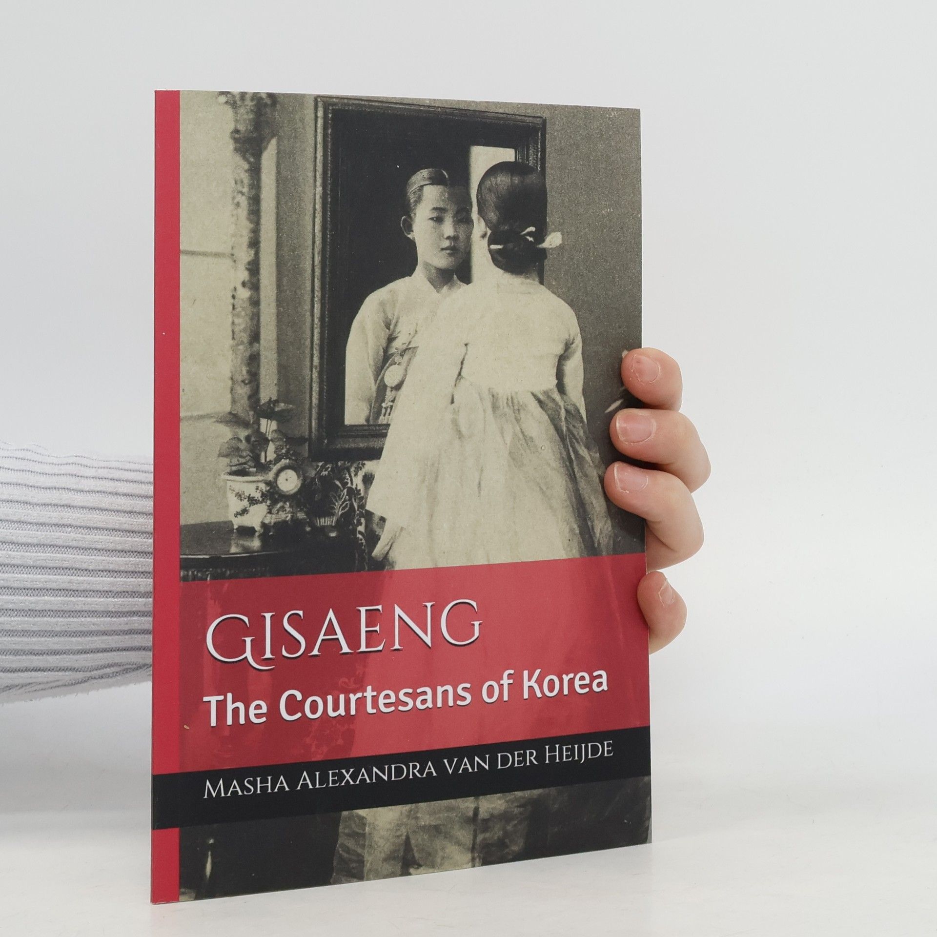 Masha Alexandra Van Der Heijde Gisaeng