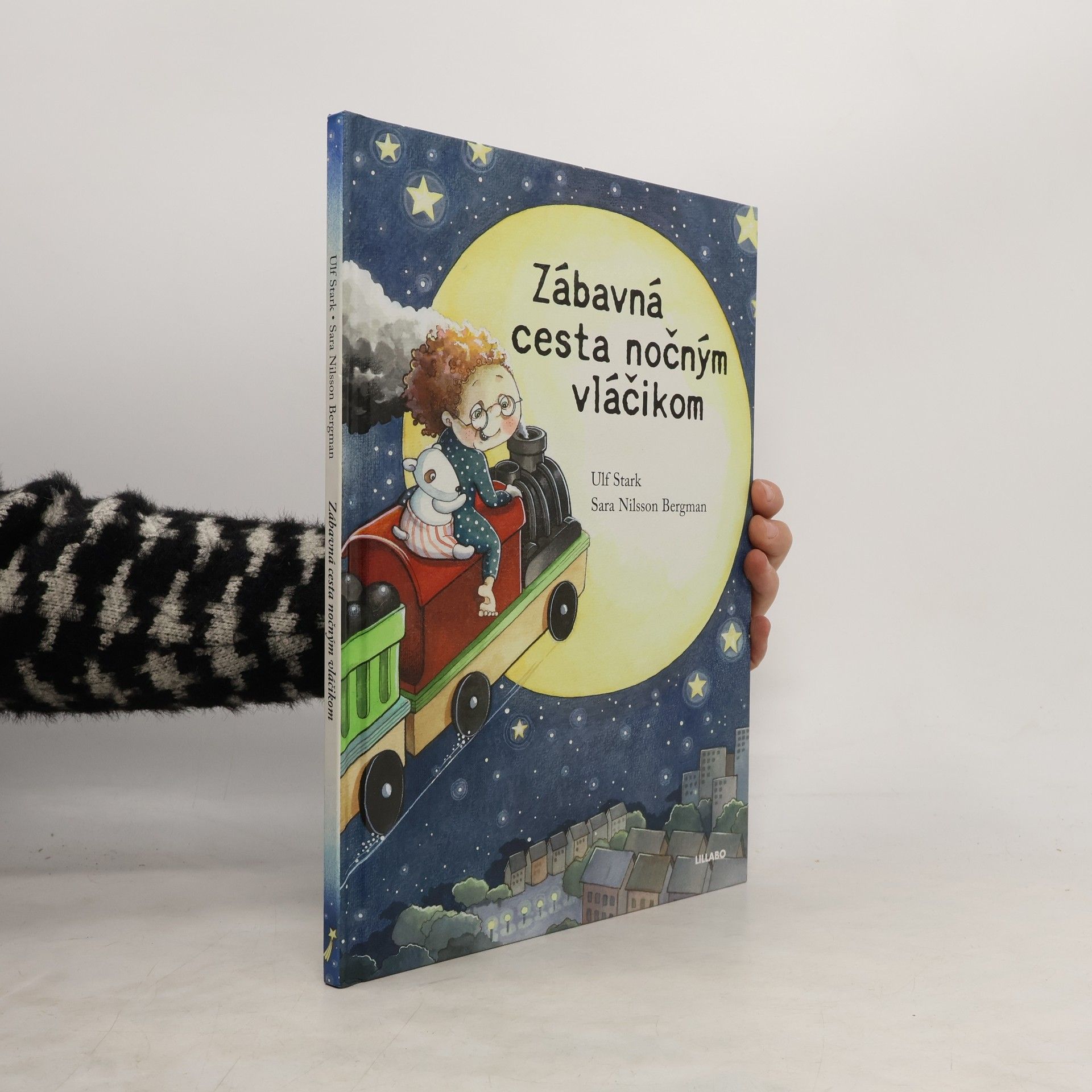 Zábavná cesta nočným vláčikom