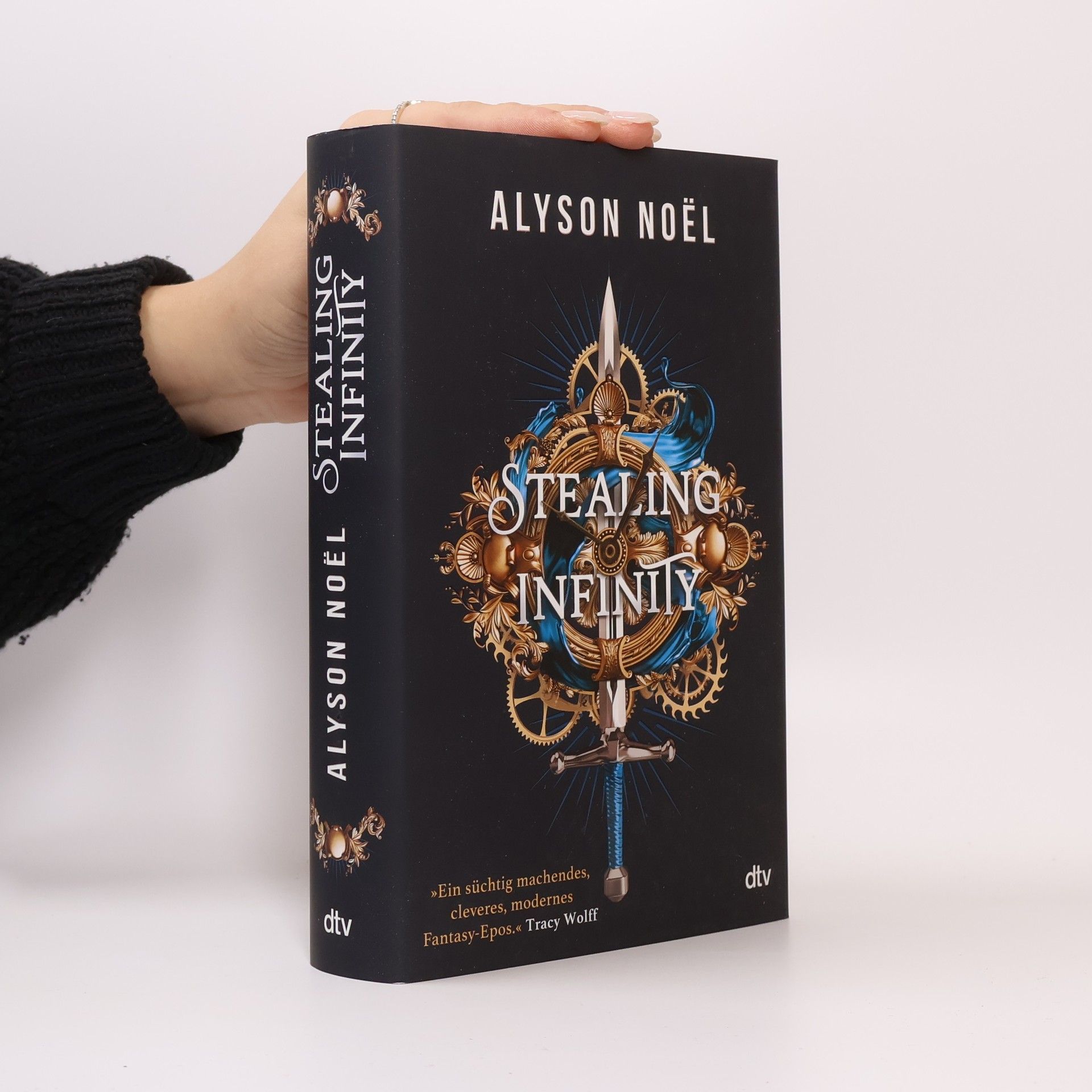 Alyson Noël Stealing infinity