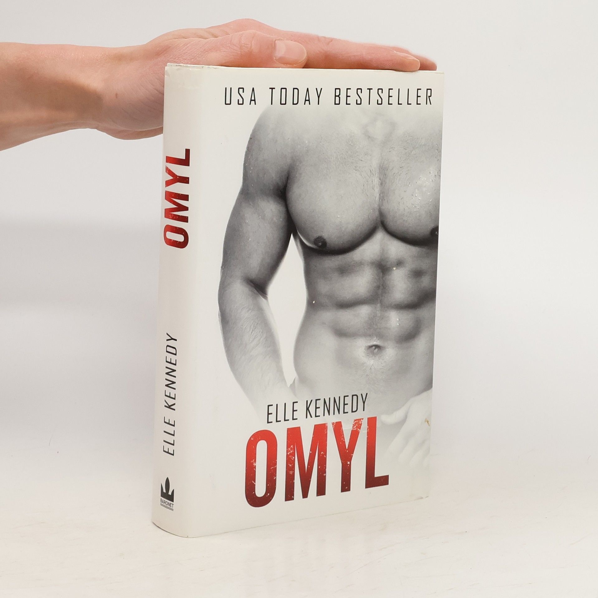 Elle Kennedy Omyl. Cyklus Off-Campus 2