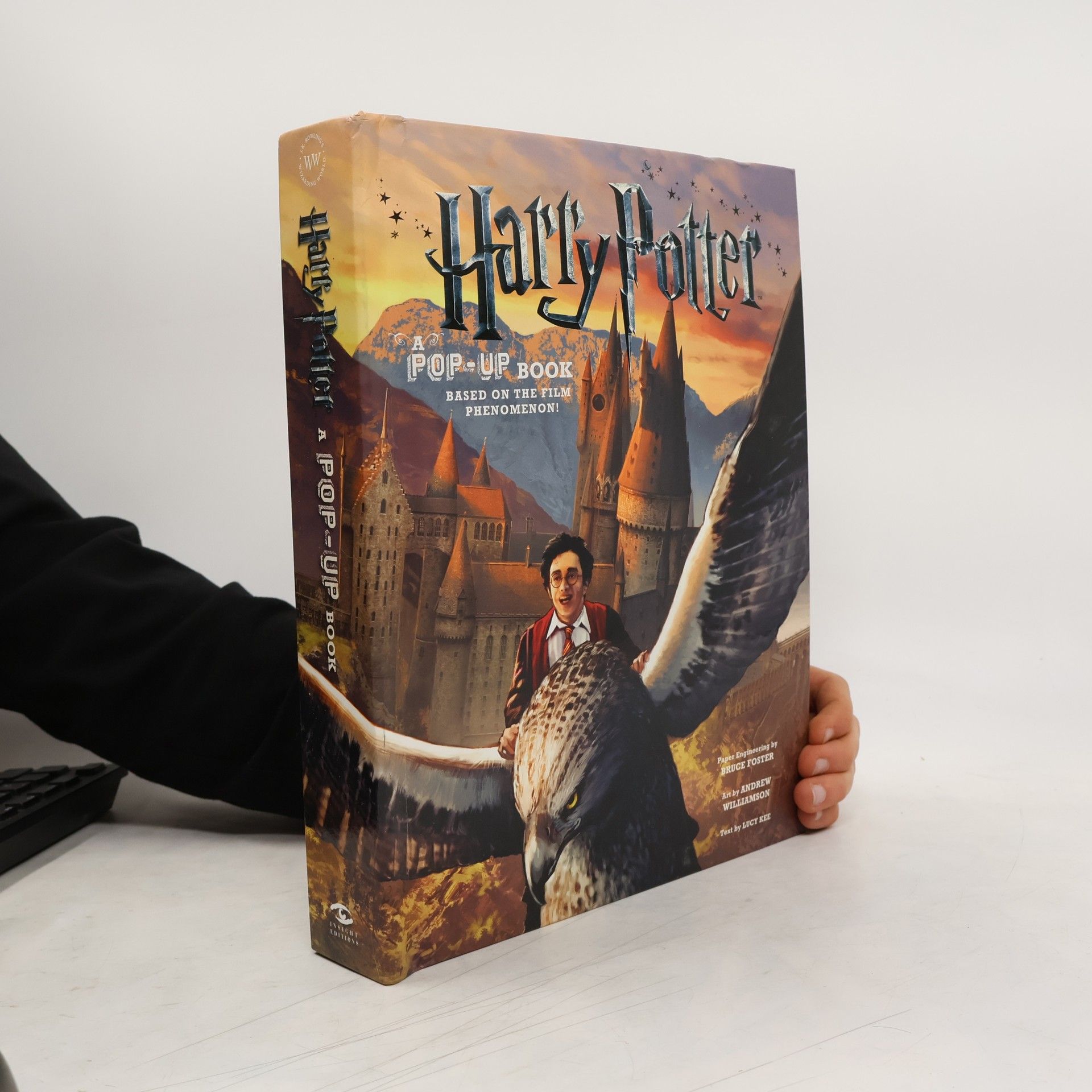 Harry Potter. A pop-up book