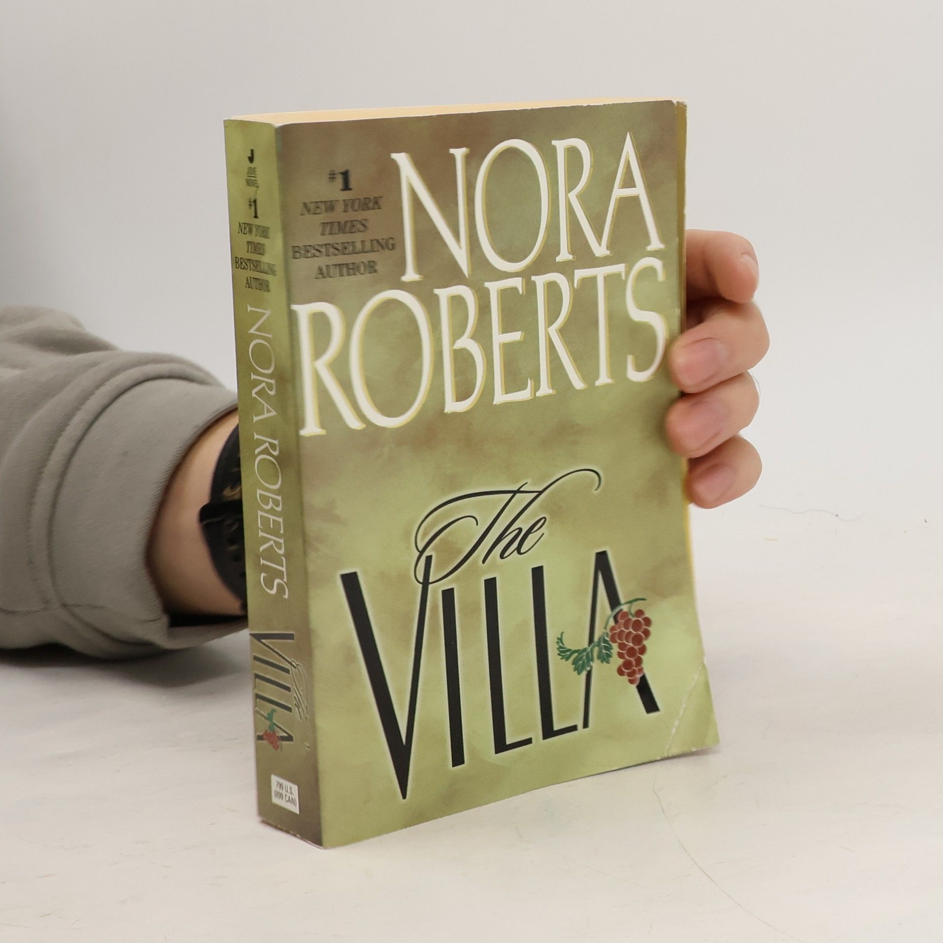 Nora Roberts The Villa. Im Sturm des Lebens, englische Ausgabe