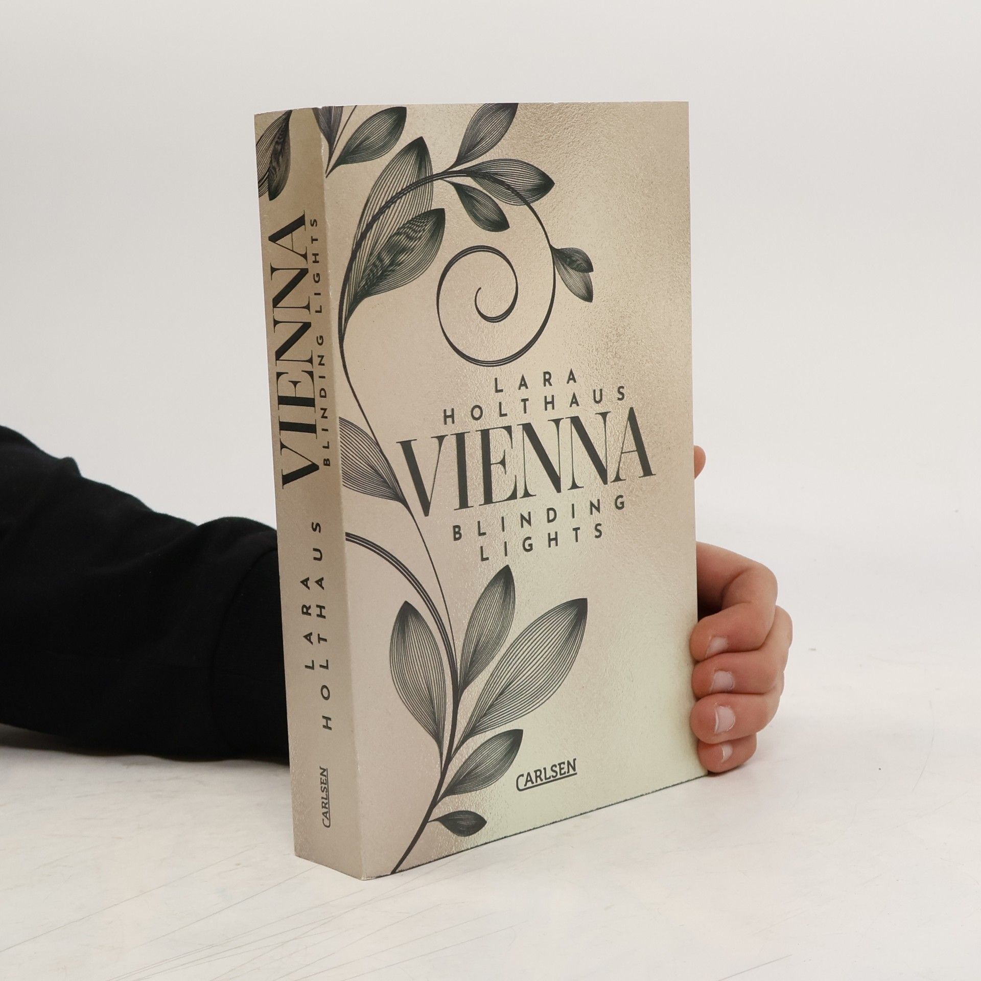 Vienna. Blinding Lights