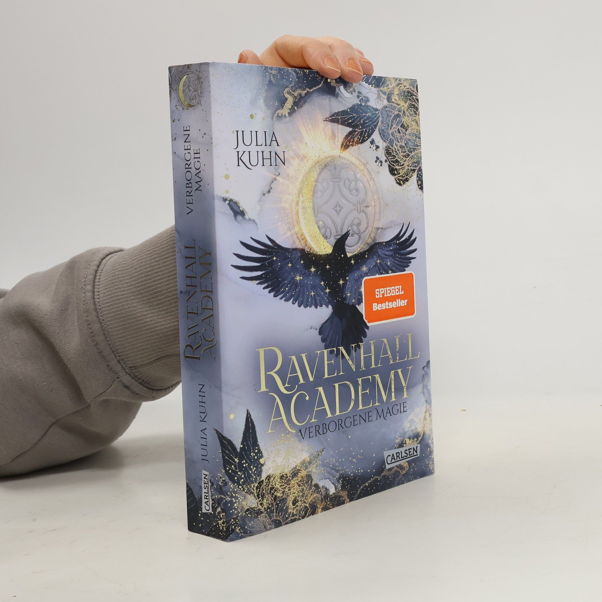 Julia Kuhn Ravenhall Academy 1: Verborgene Magie