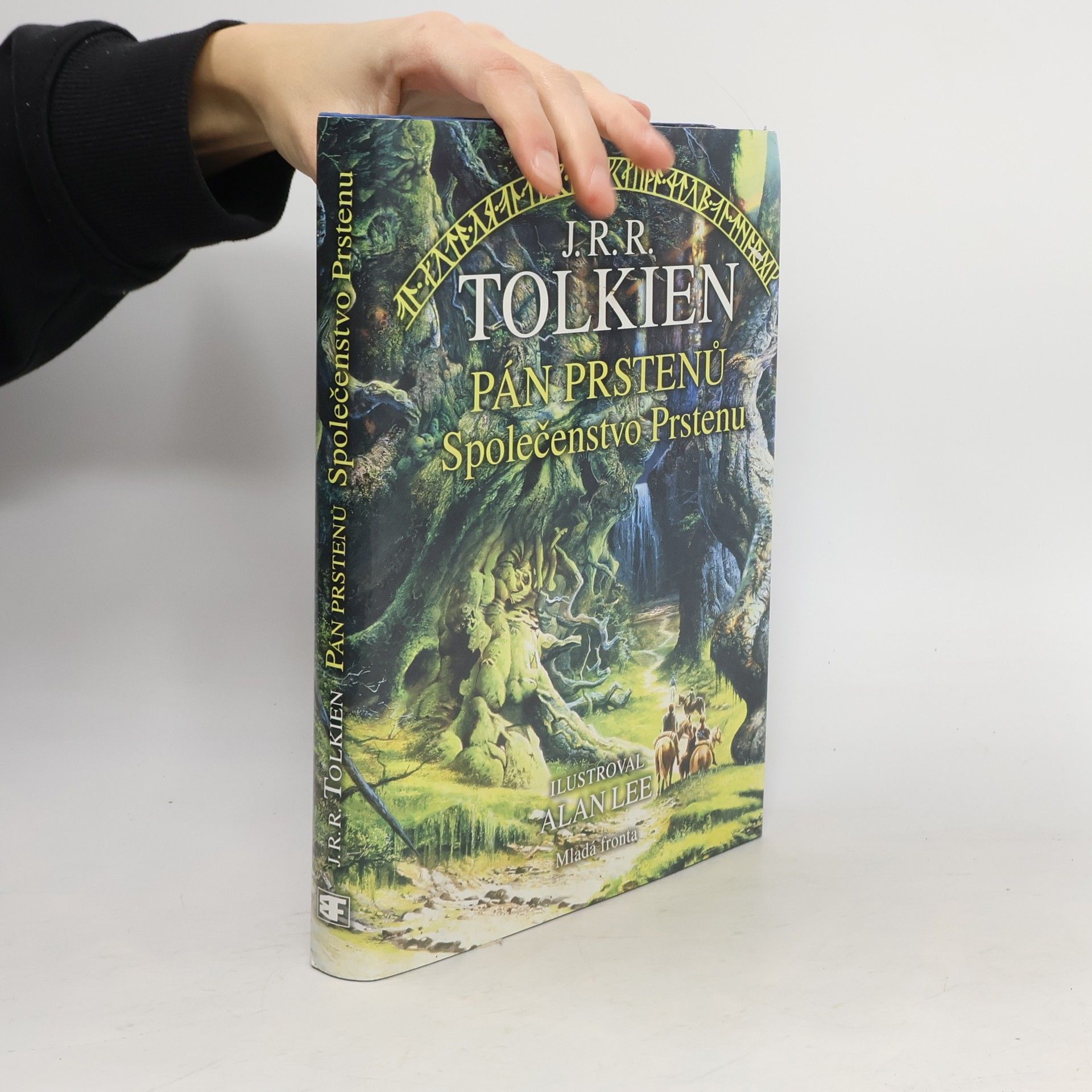 J. R. R. Tolkien Pán prstenů. Společenstvo Prstenu