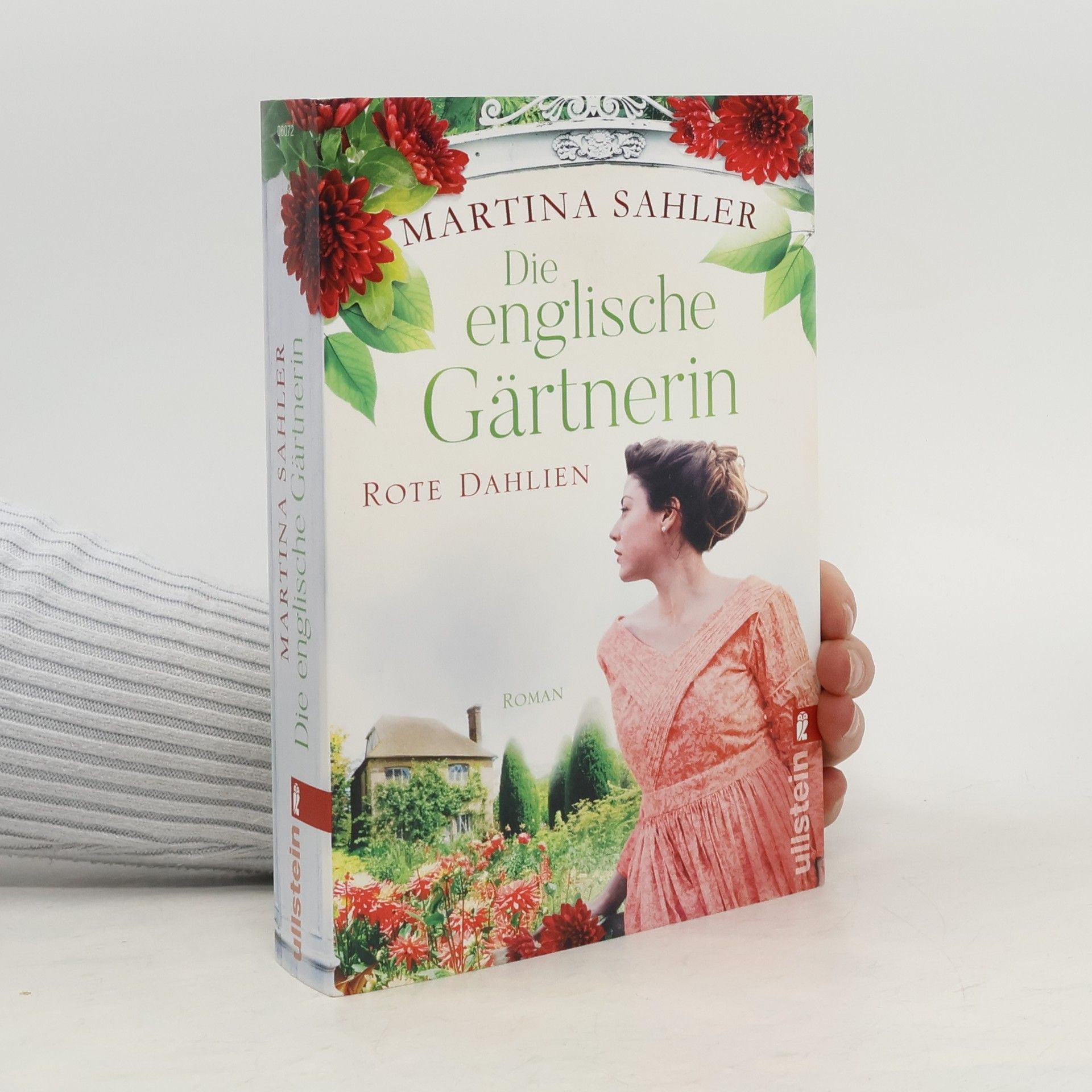 Martina Sahler Die englische Gärtnerin - rote Dahlien