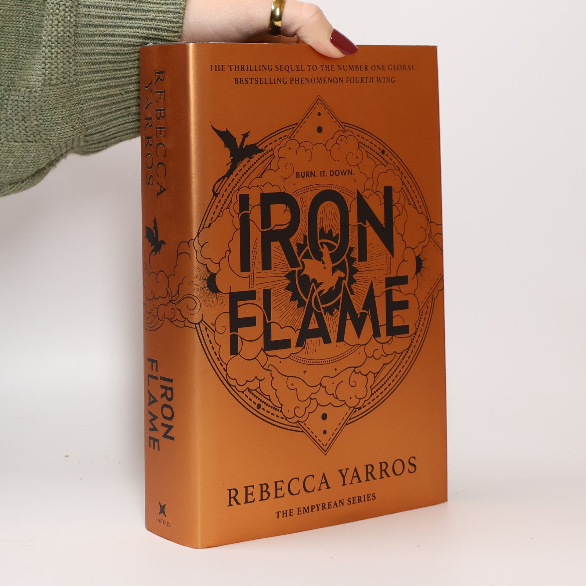 Rebecca Yarros Iron Flame