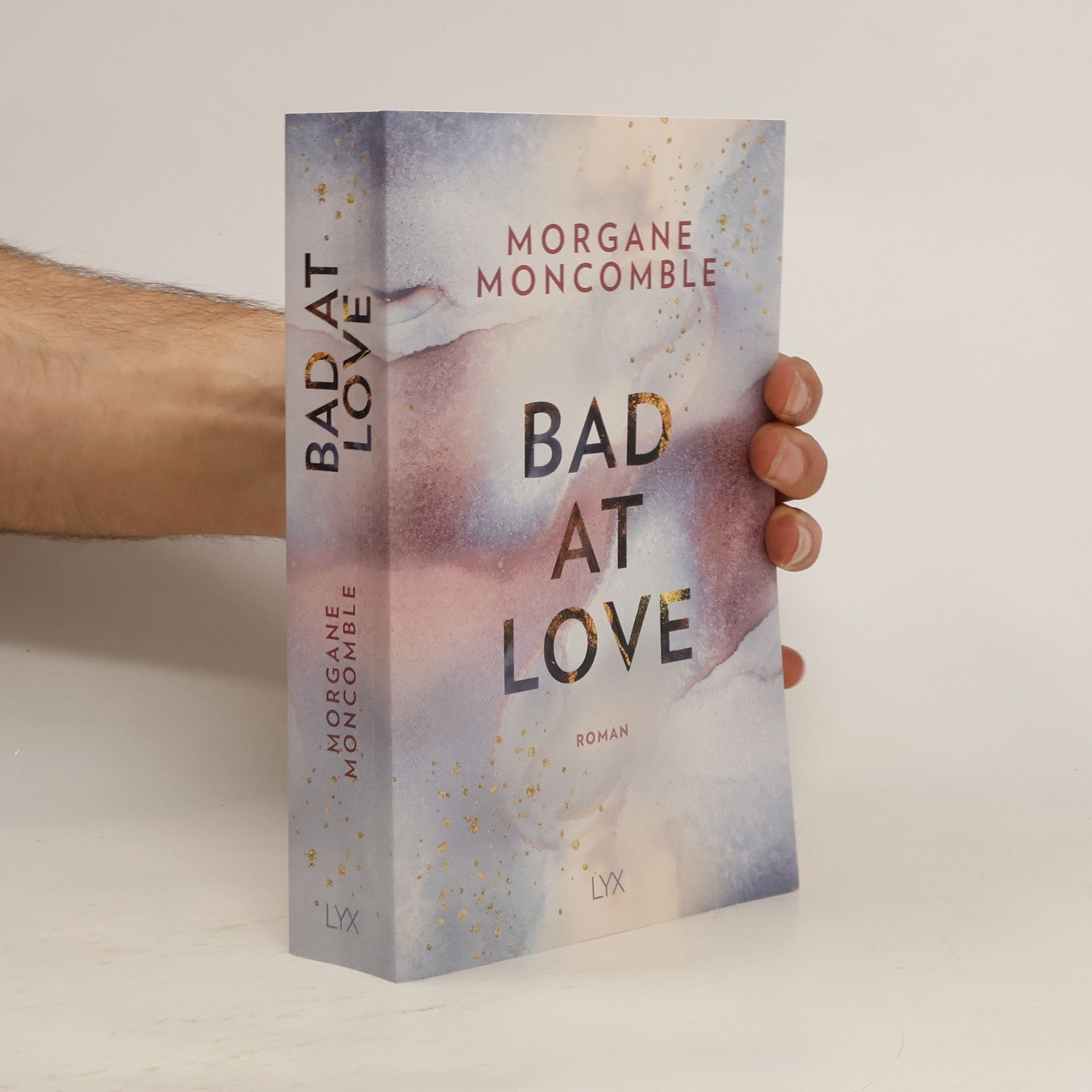 Morgane Moncomble Bad at love