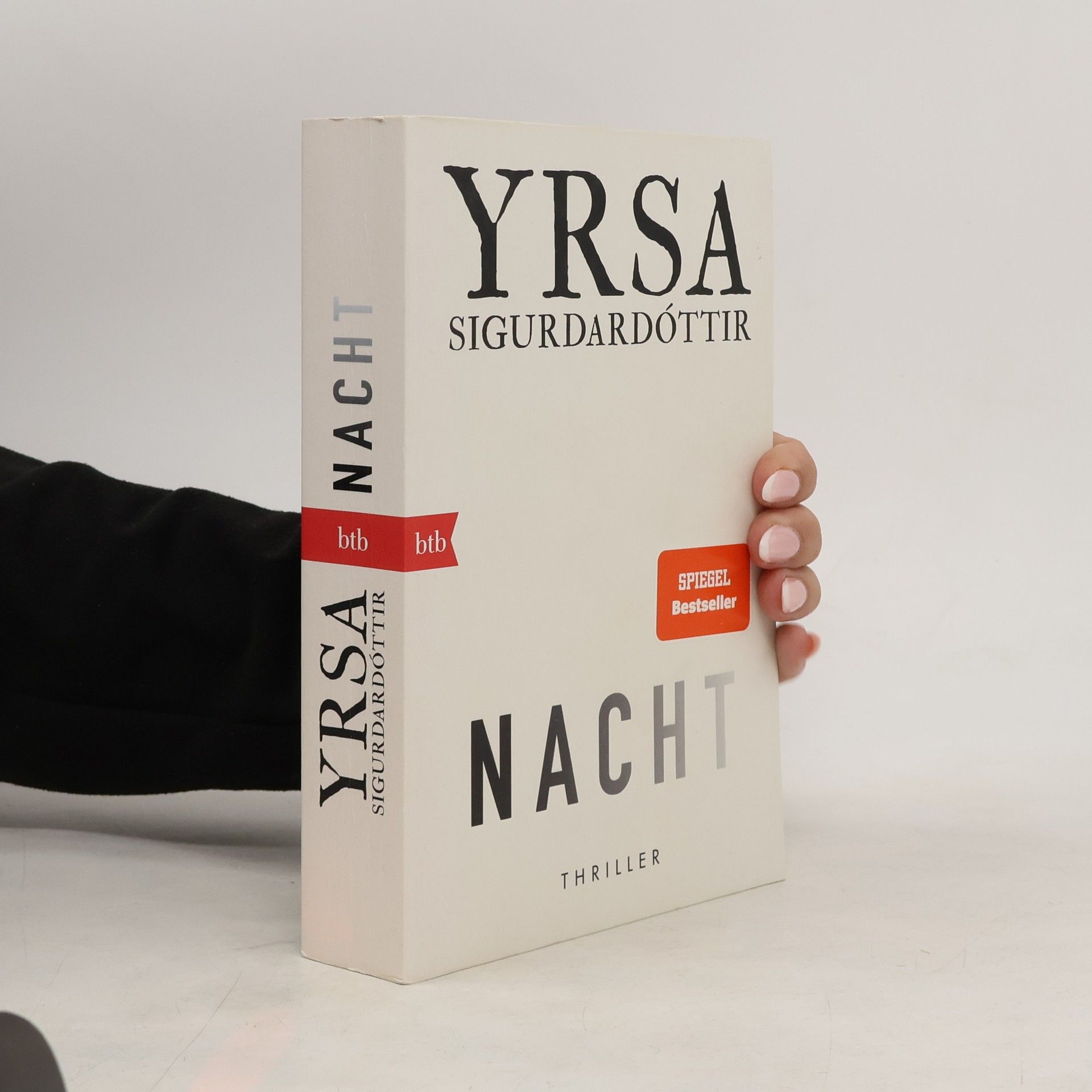 Yrsa Sigurðardóttir NACHT