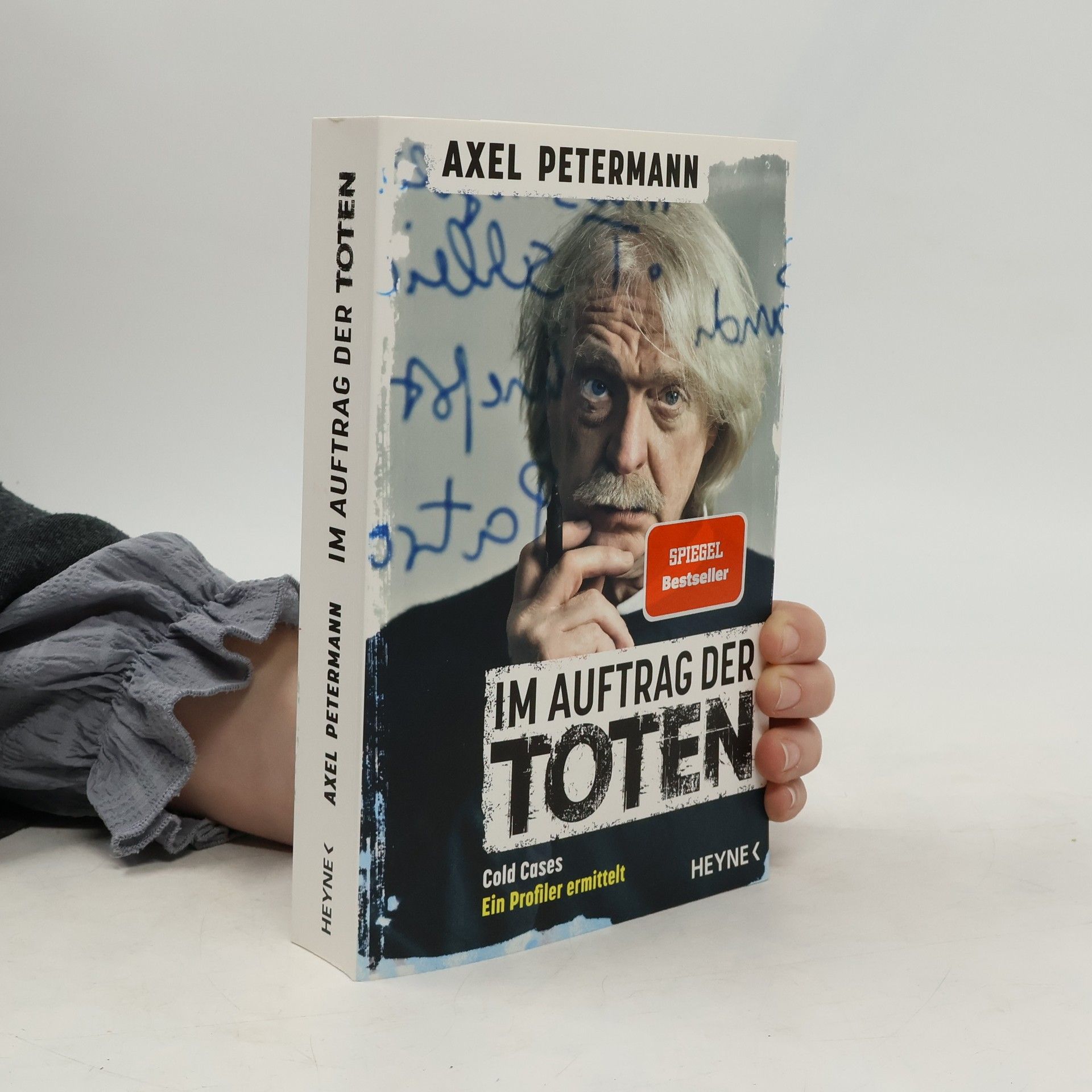 Im Auftrag der Toten