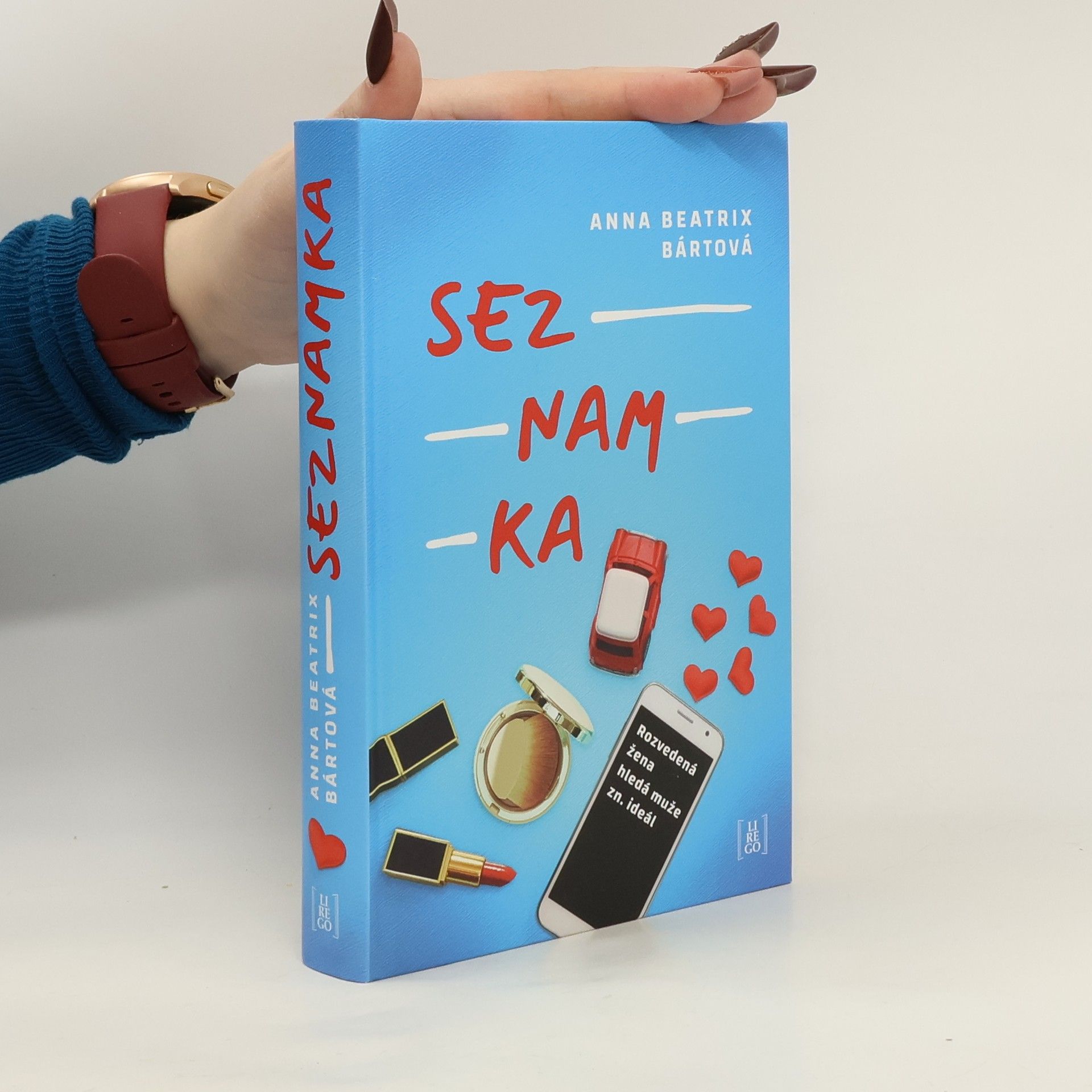 Seznamka : rozvedená žena hledá muže zn. ideál