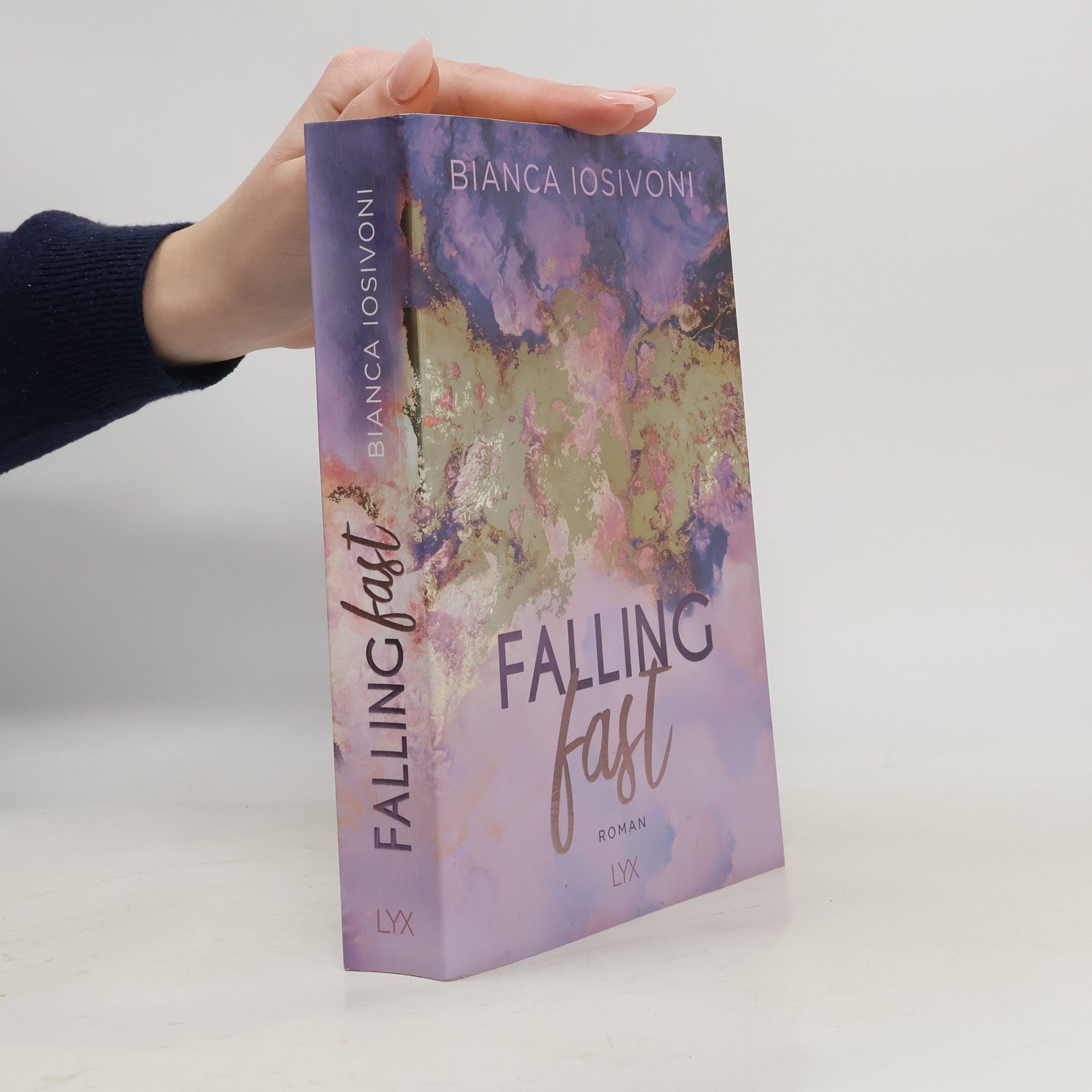 Bianca Iosivoni Falling fast