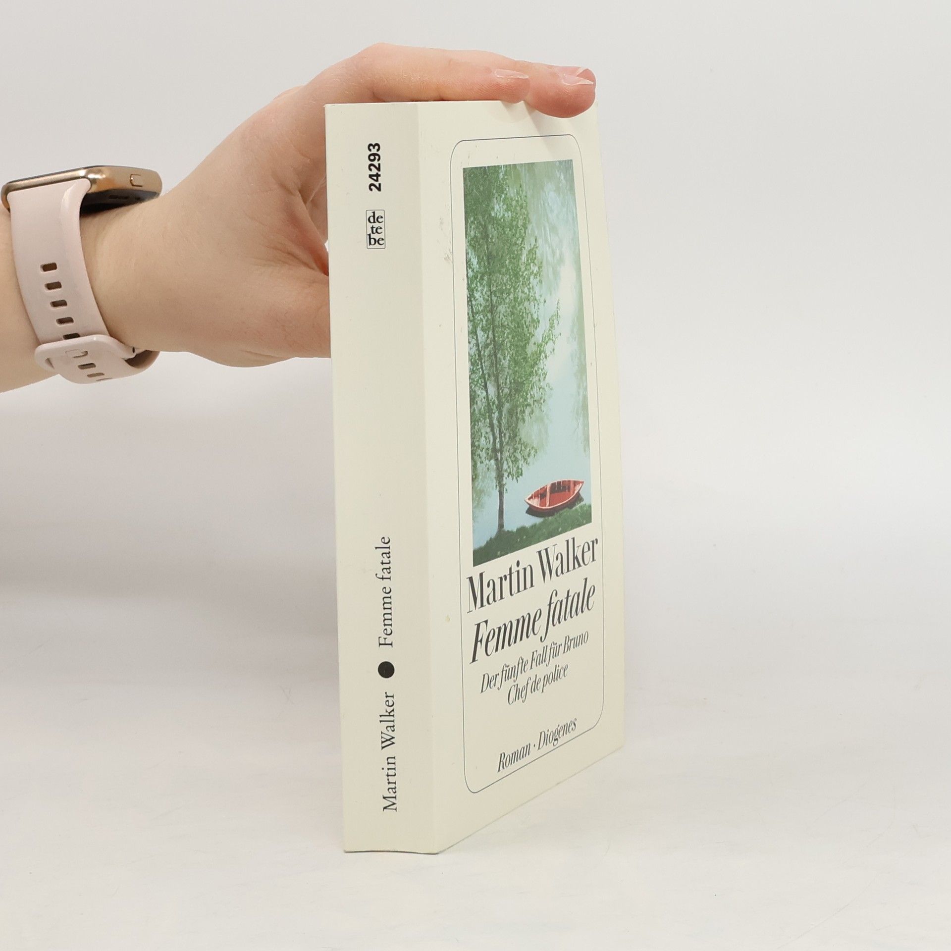 Martin Walker Femme fatale