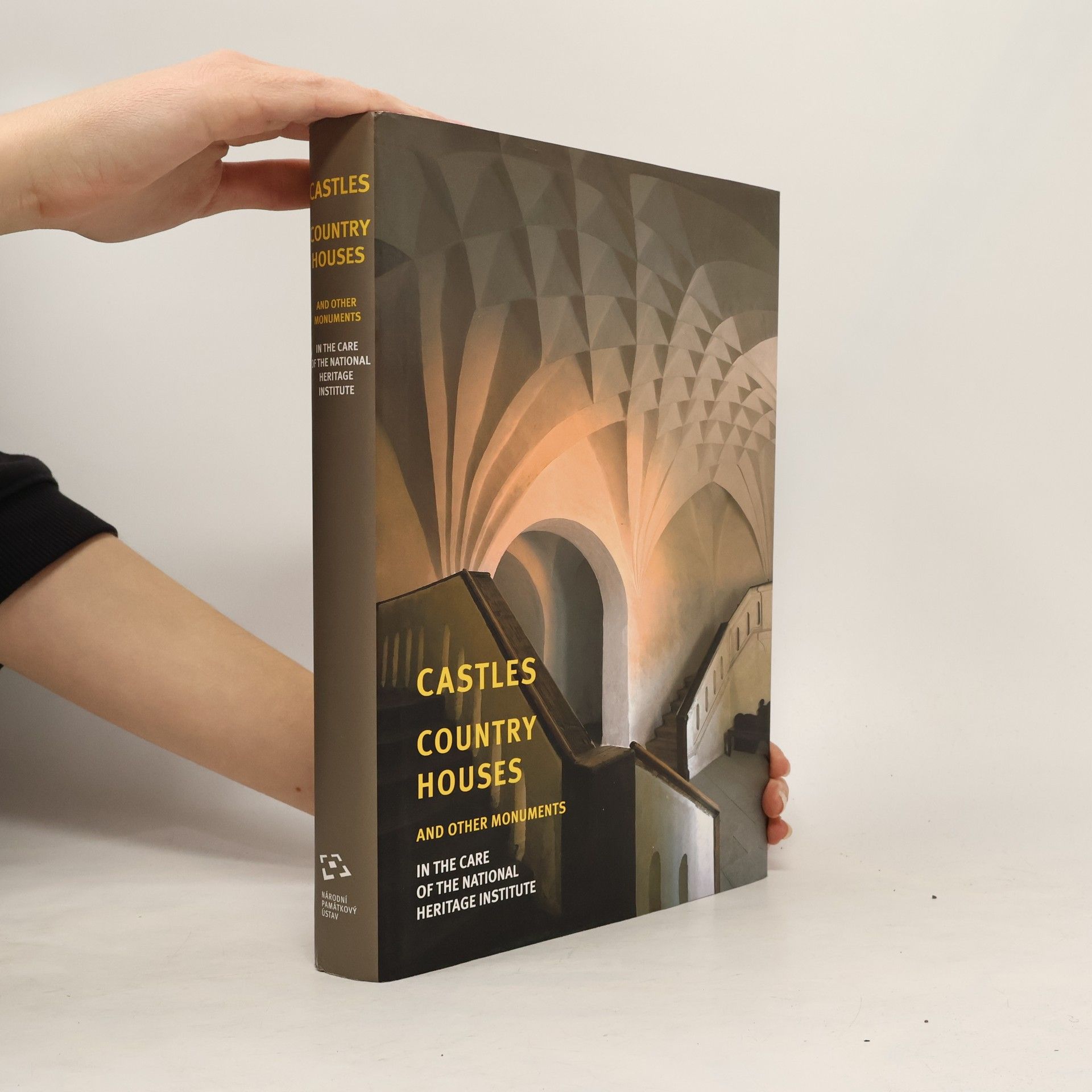 Karel Kuča Castles, Country Houses and Other Monuments