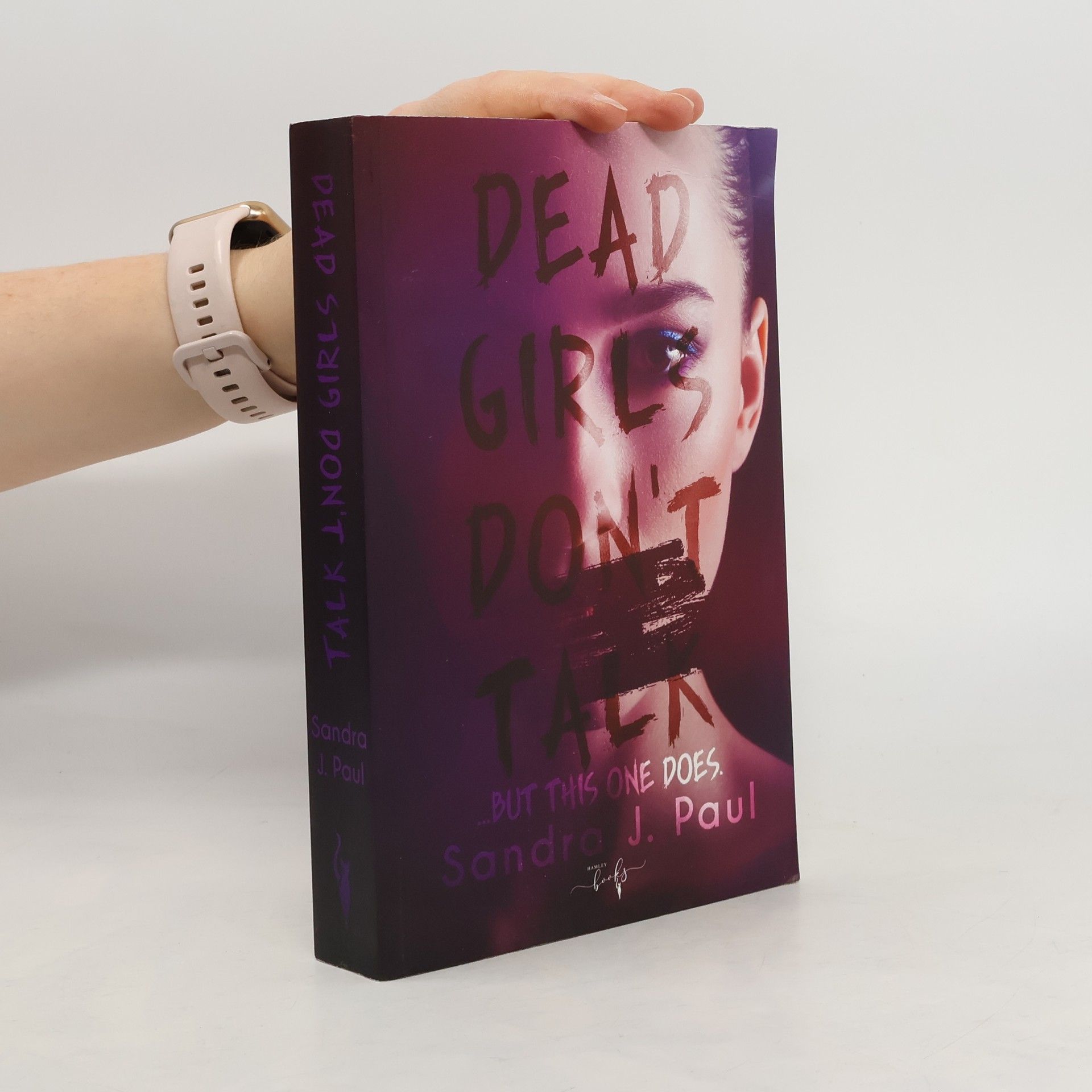 Dead Girls Don't Talk