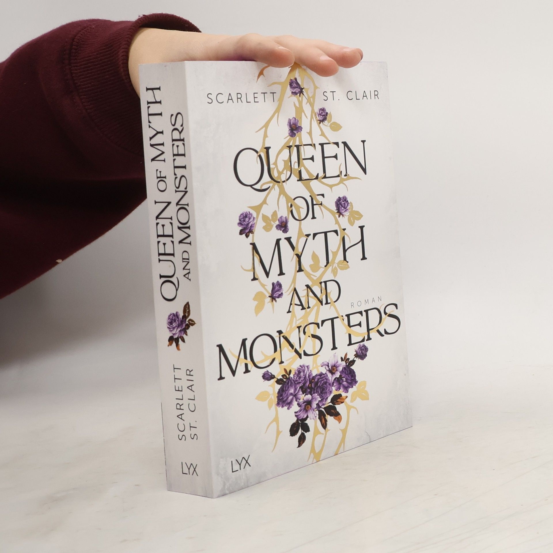 Scarlett St. Clair Queen of Myth and Monsters