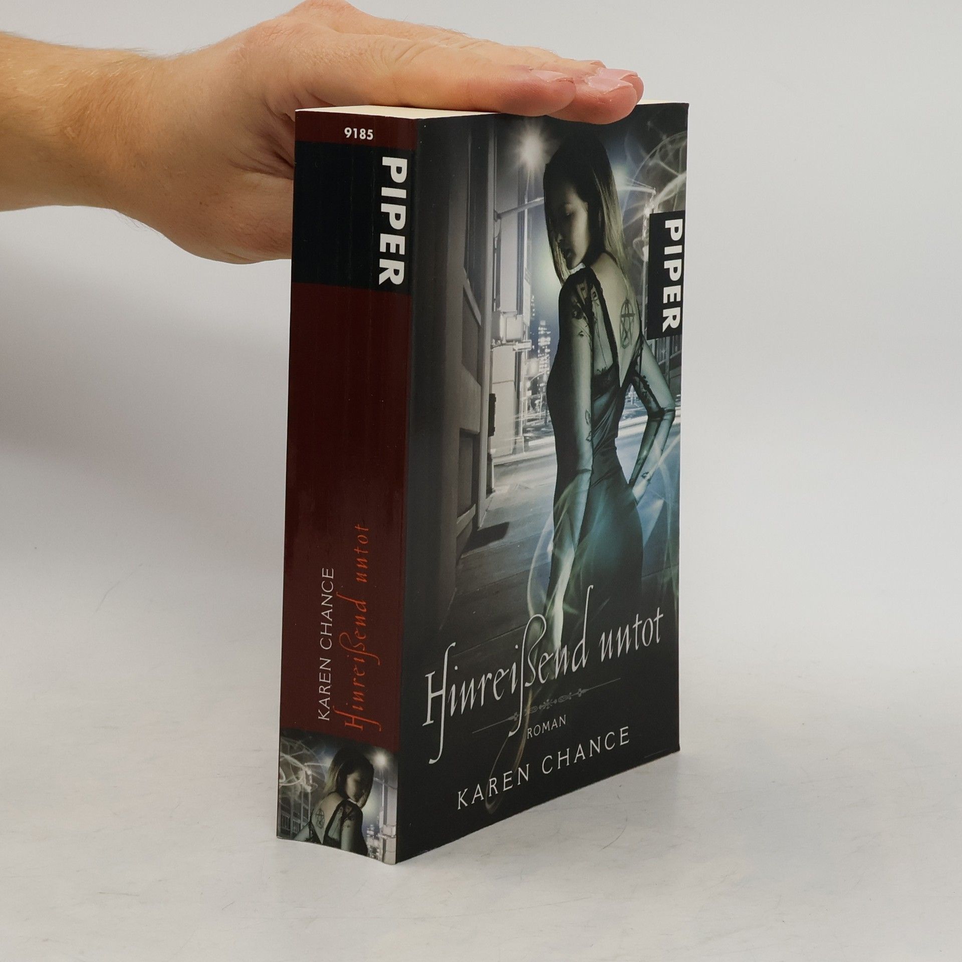 Karen Chance Hinreißend untot