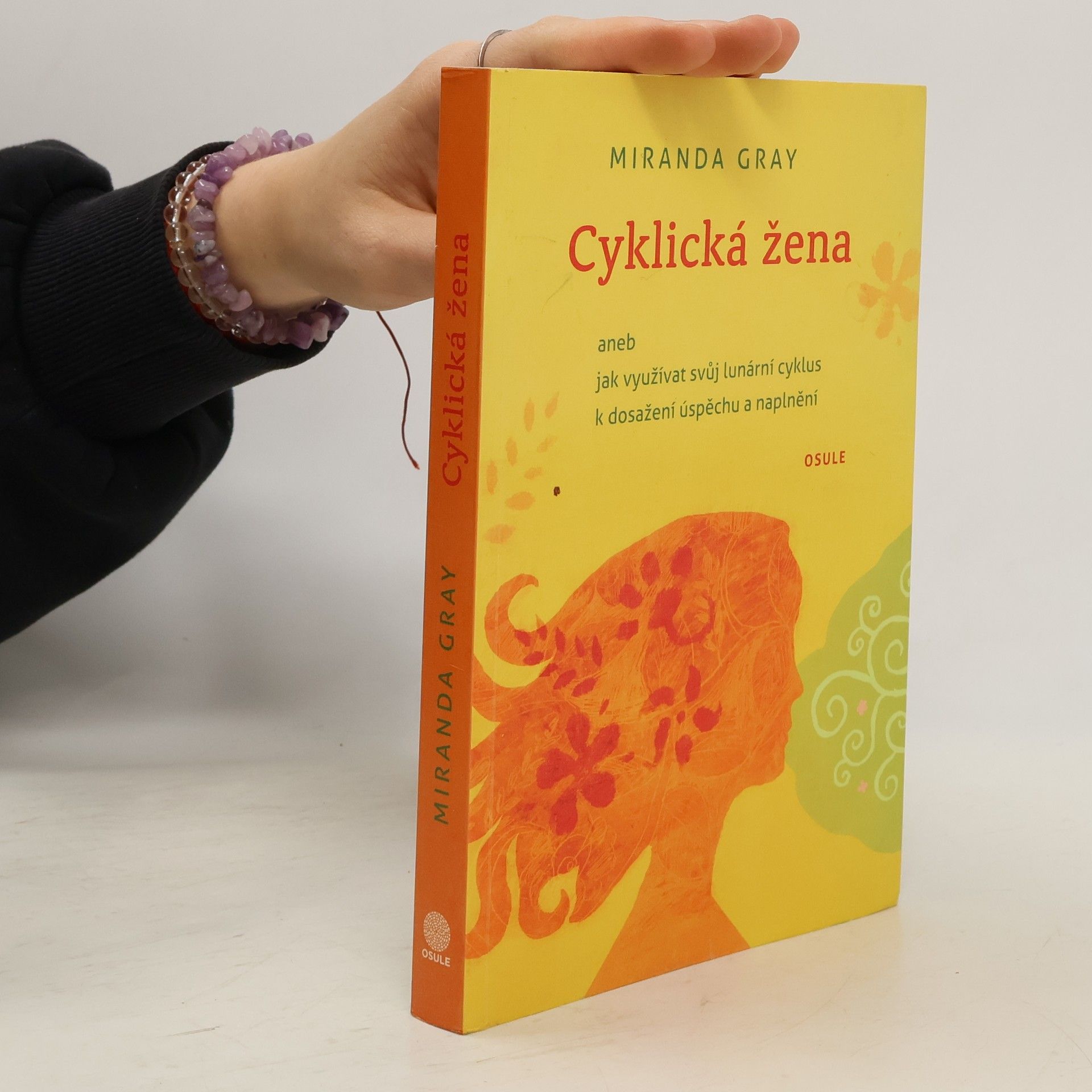 Mirinda Gray Cyklická žena