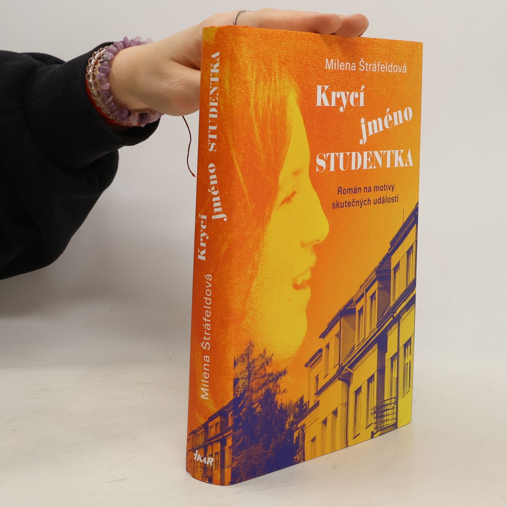 Krycí jméno Studentka : román na motivy skutečných událostí