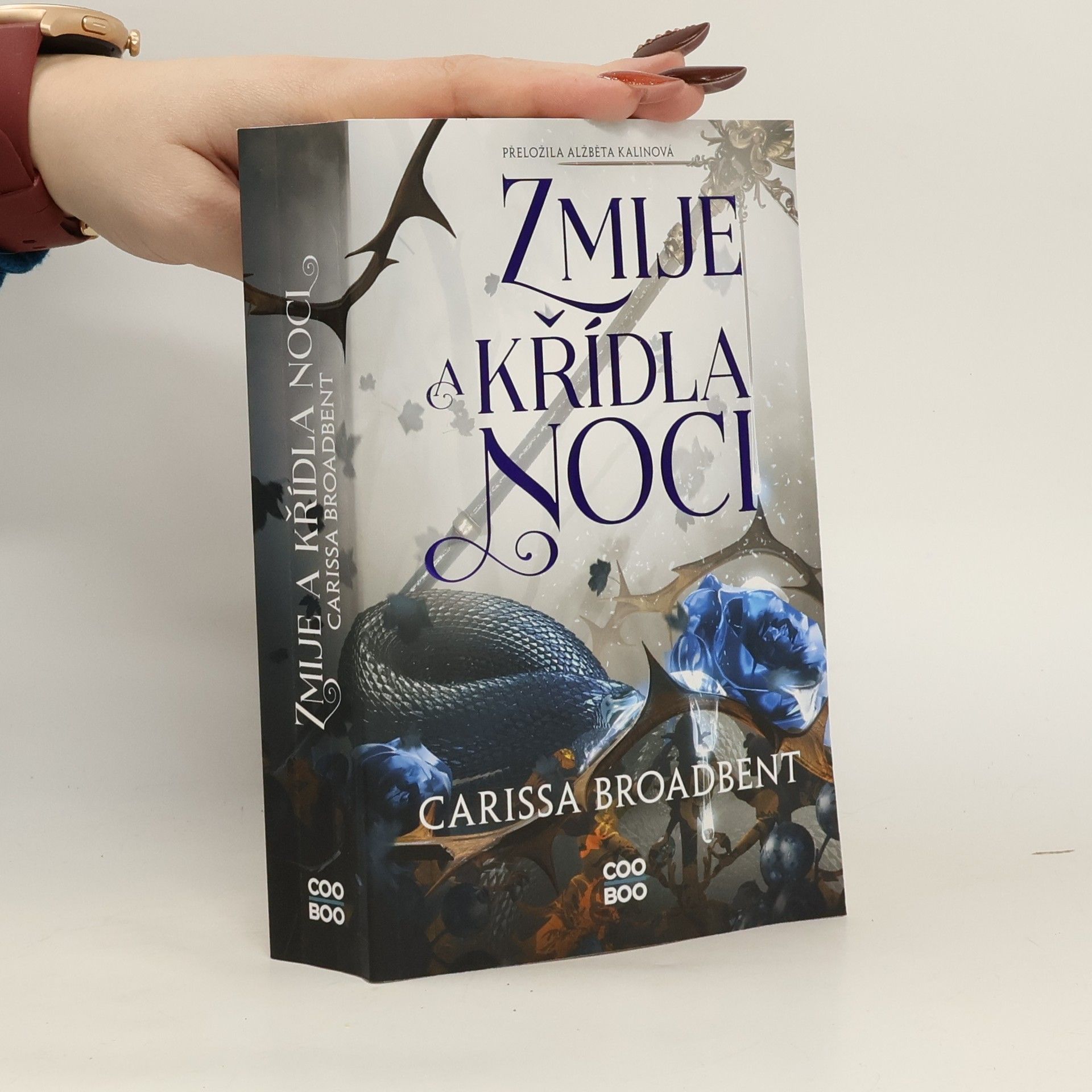 Carissa Broadbent Zmije a křídla noci