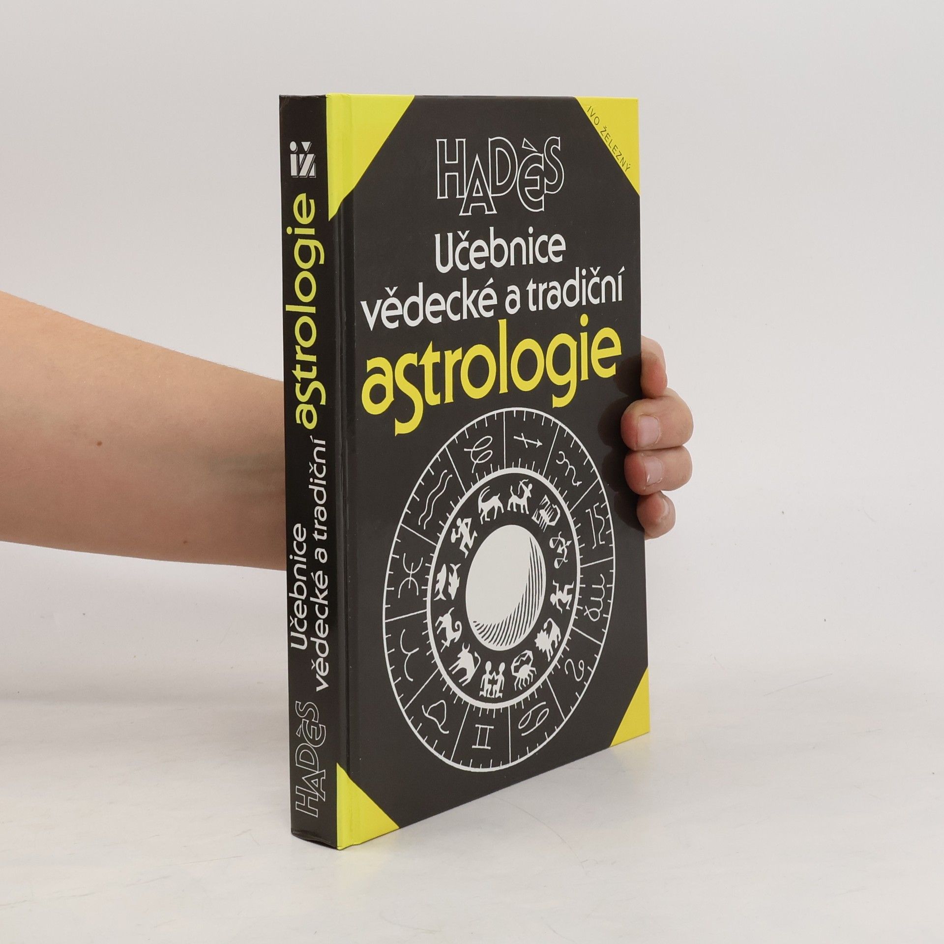 Učebnice vědecké a tradiční astrologie