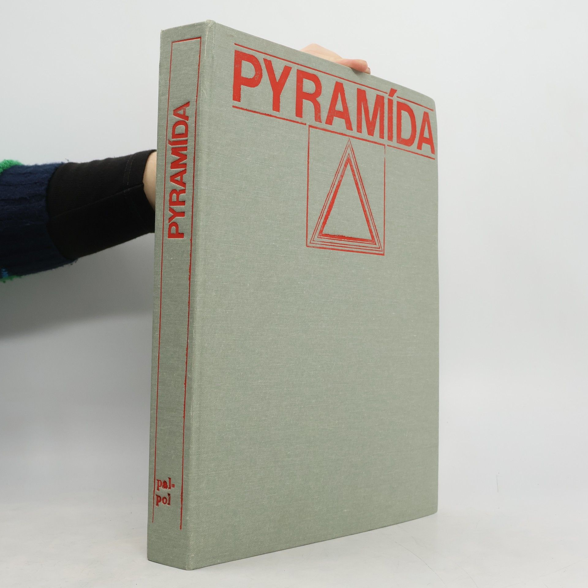 Collectif d'auteurs Pyramída. Pal-pol