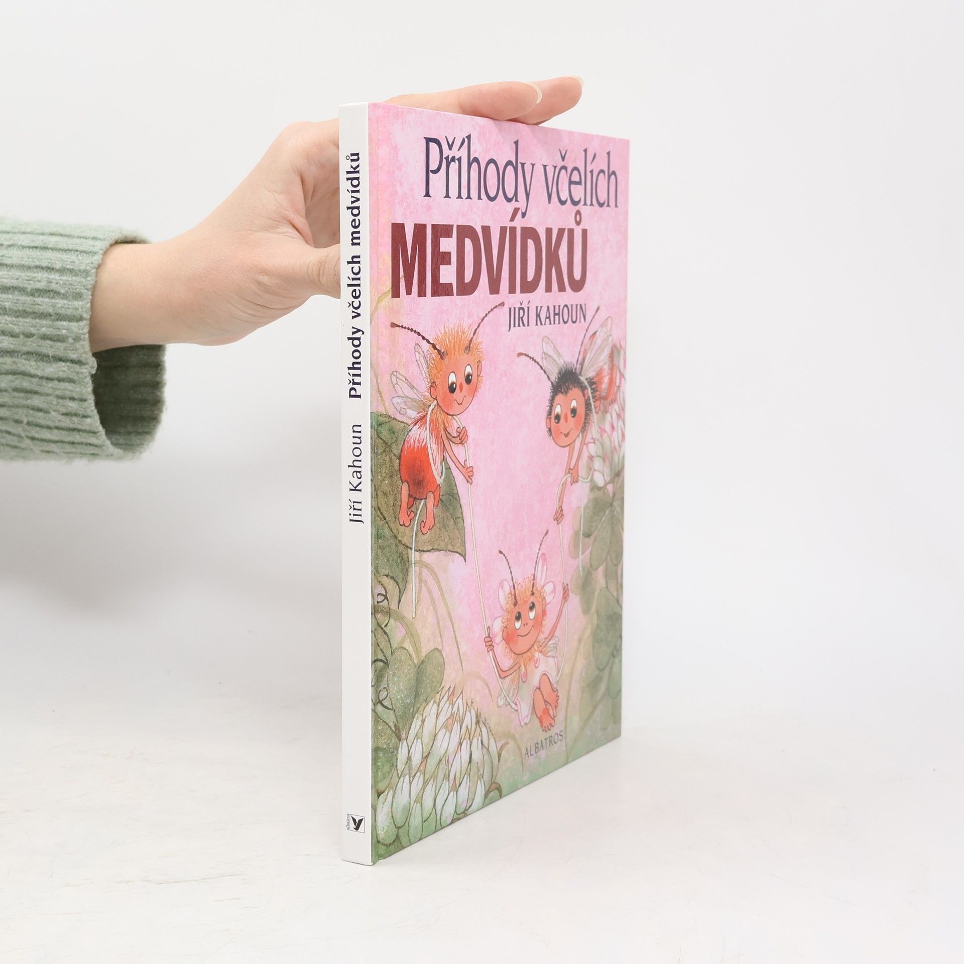 Jiří Kahoun Příhody včelích medvídků