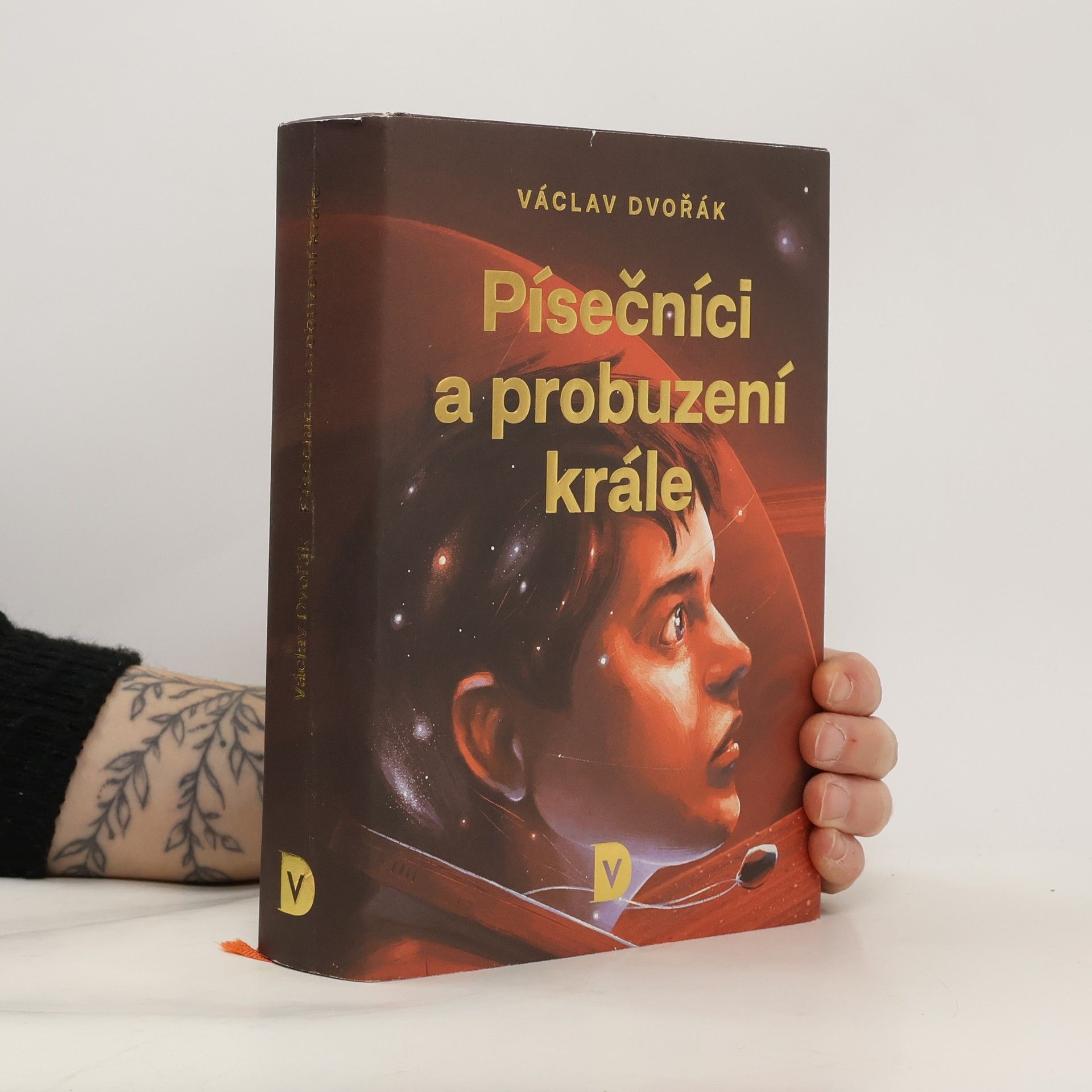 Písečníci a probuzení krále